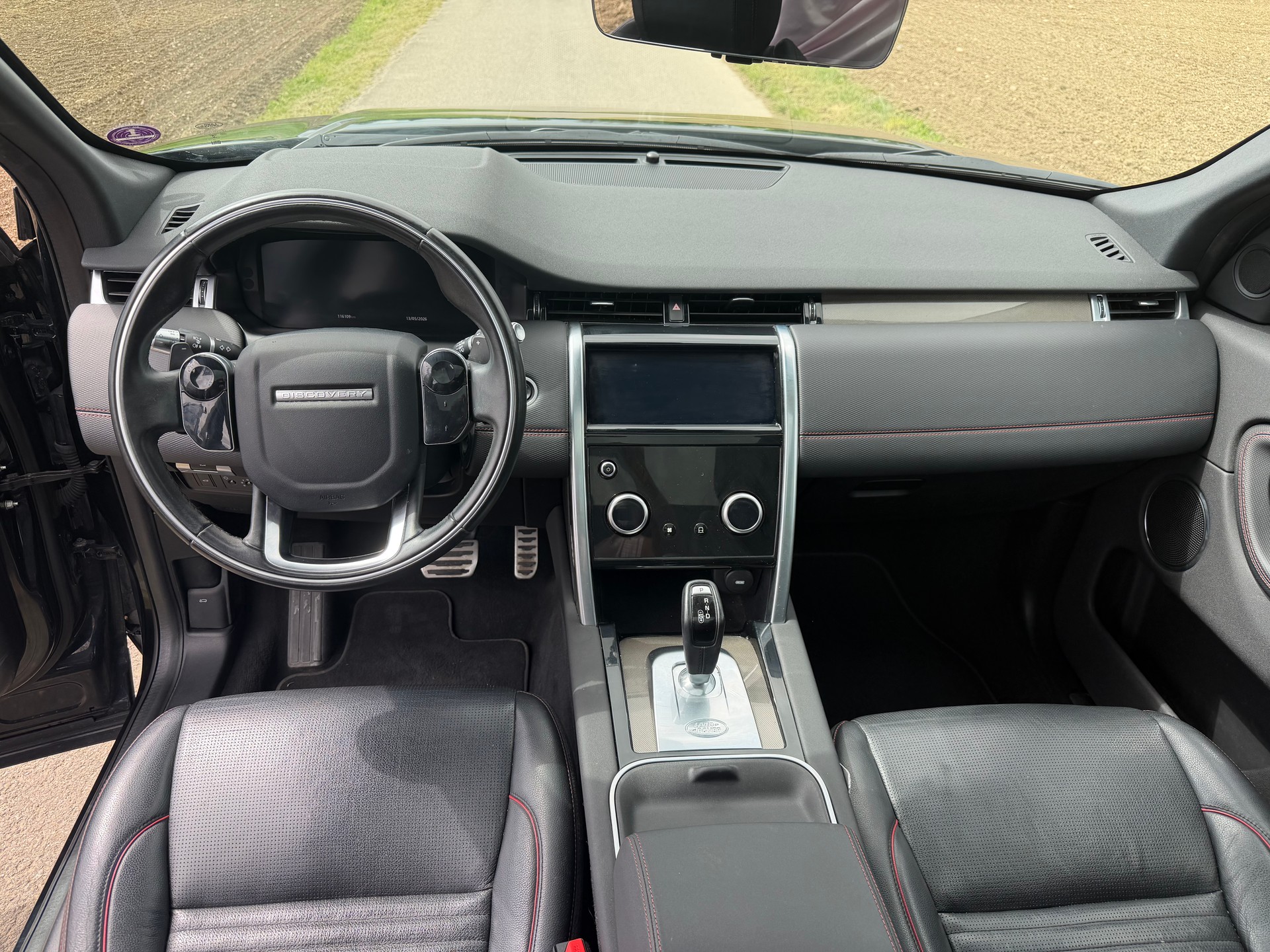 LAND ROVER Discovery Sport R Dyn P200 2.0 Si4 MHEV HSE AT9-image-11