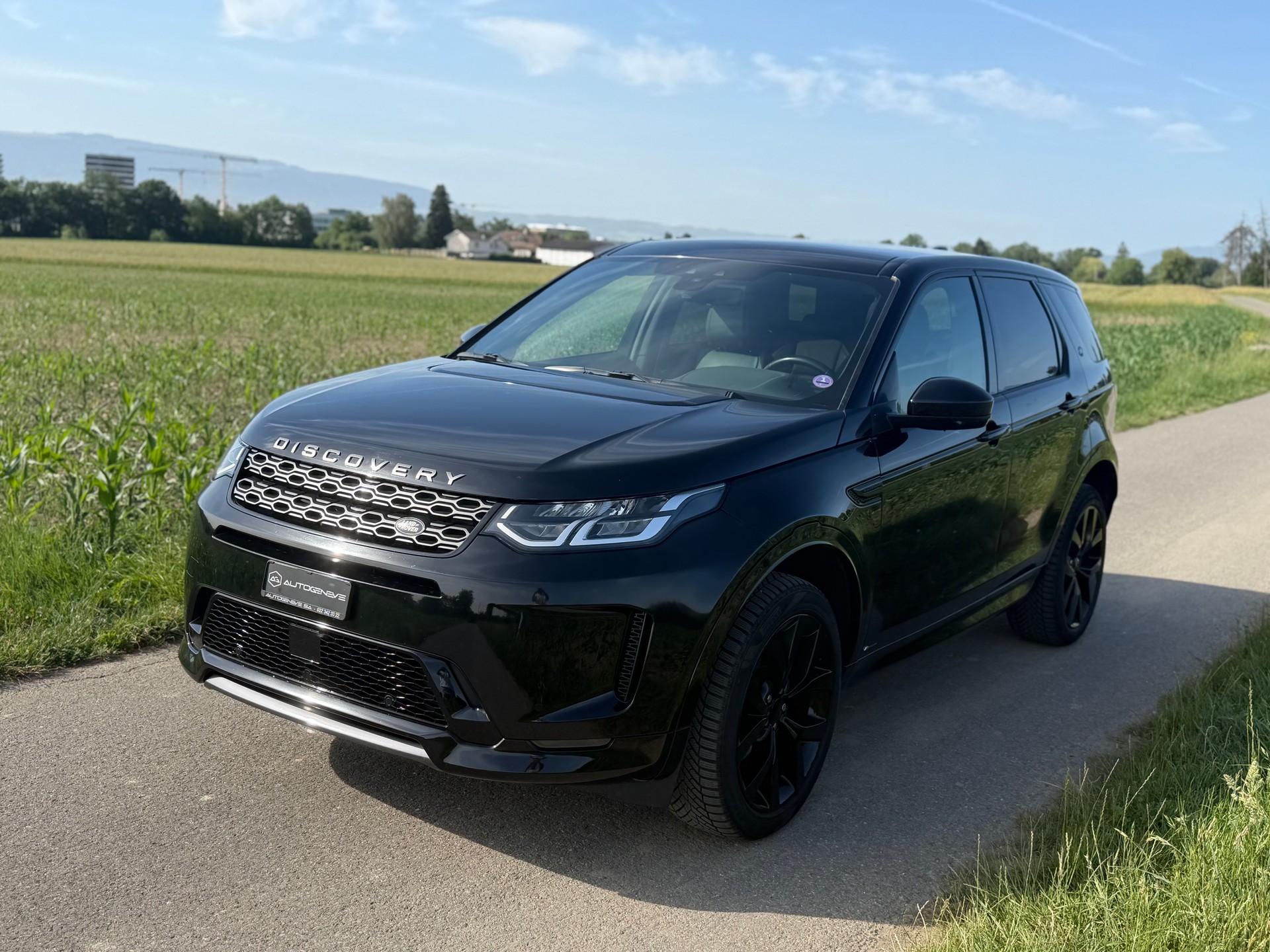 LAND ROVER Discovery Sport R Dyn P200 2.0 Si4 MHEV HSE AT9-image-8