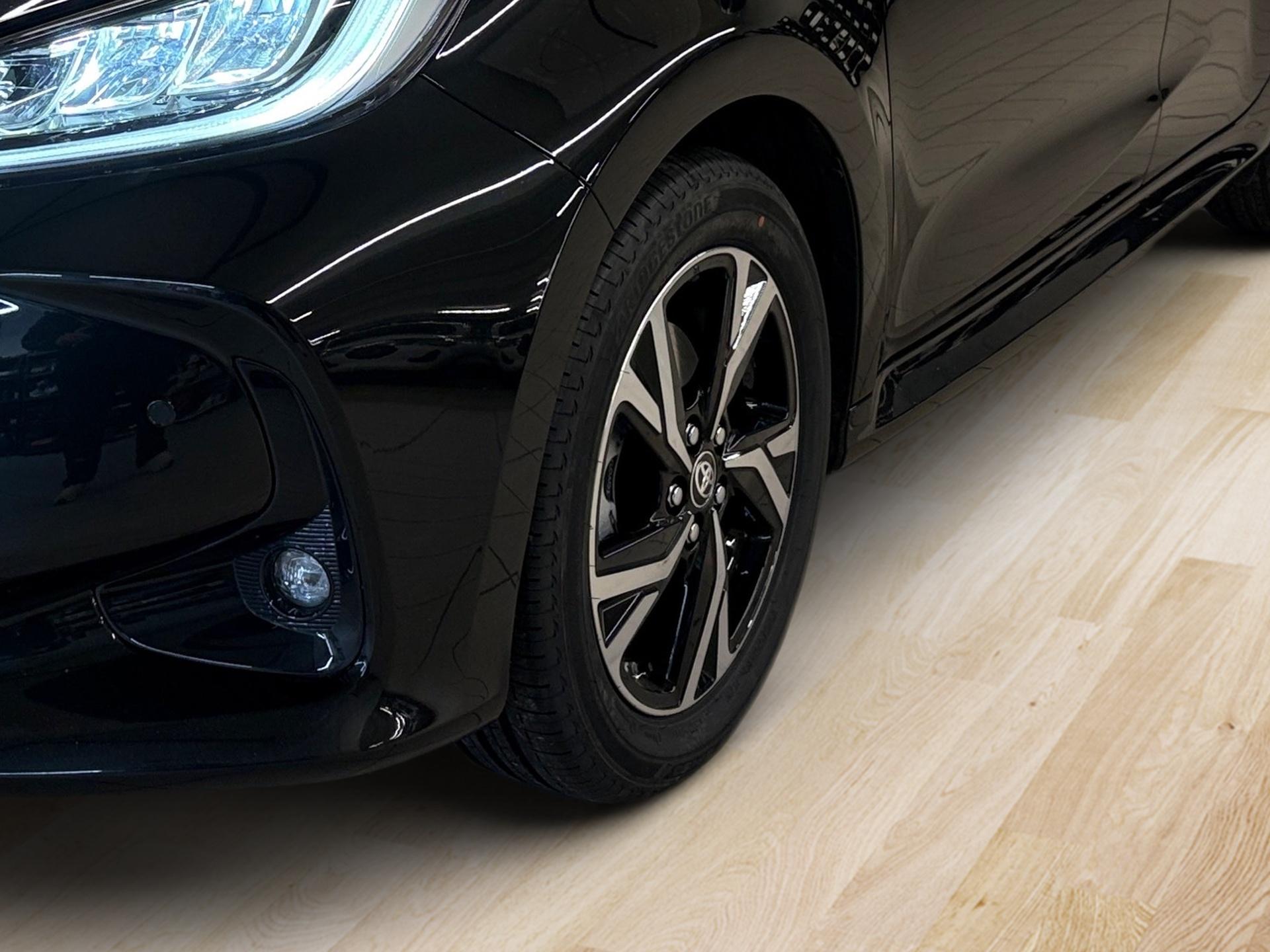 TOYOTA Yaris 1.5 Trend e-CVT-image-9