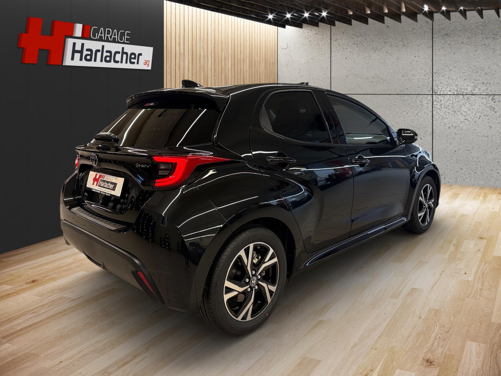 TOYOTA Yaris 1.5 Trend e-CVT-image-4