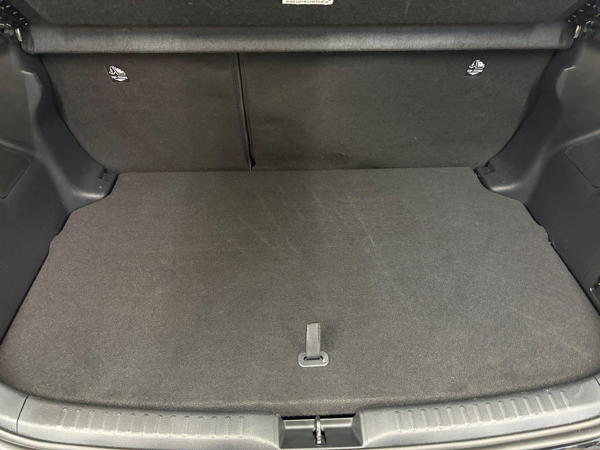 TOYOTA Yaris 1.5 Trend e-CVT-image-15