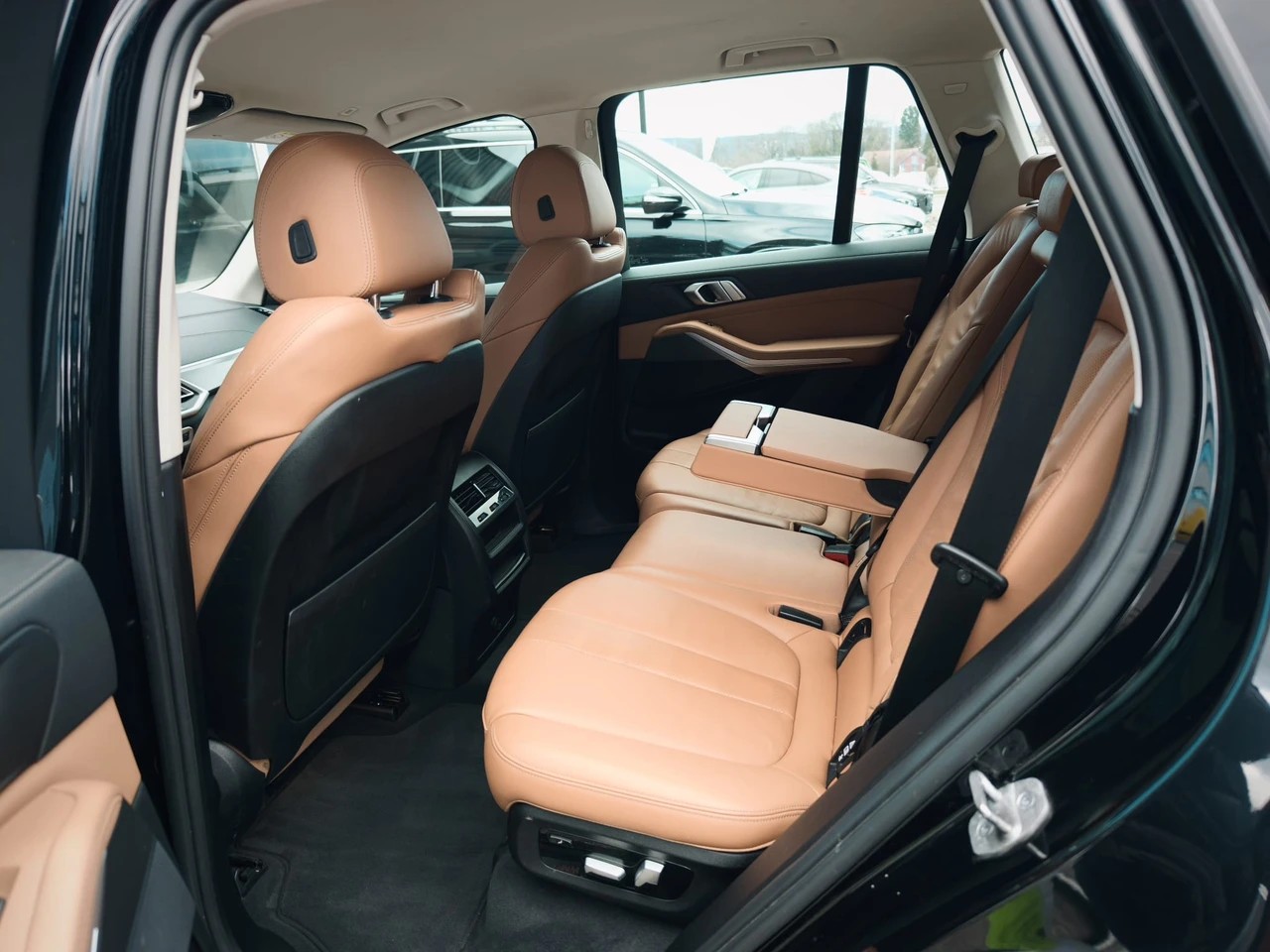 BMW X5 30d xDrive 7 PLÄTZER CH FAHRZEUG-image-7