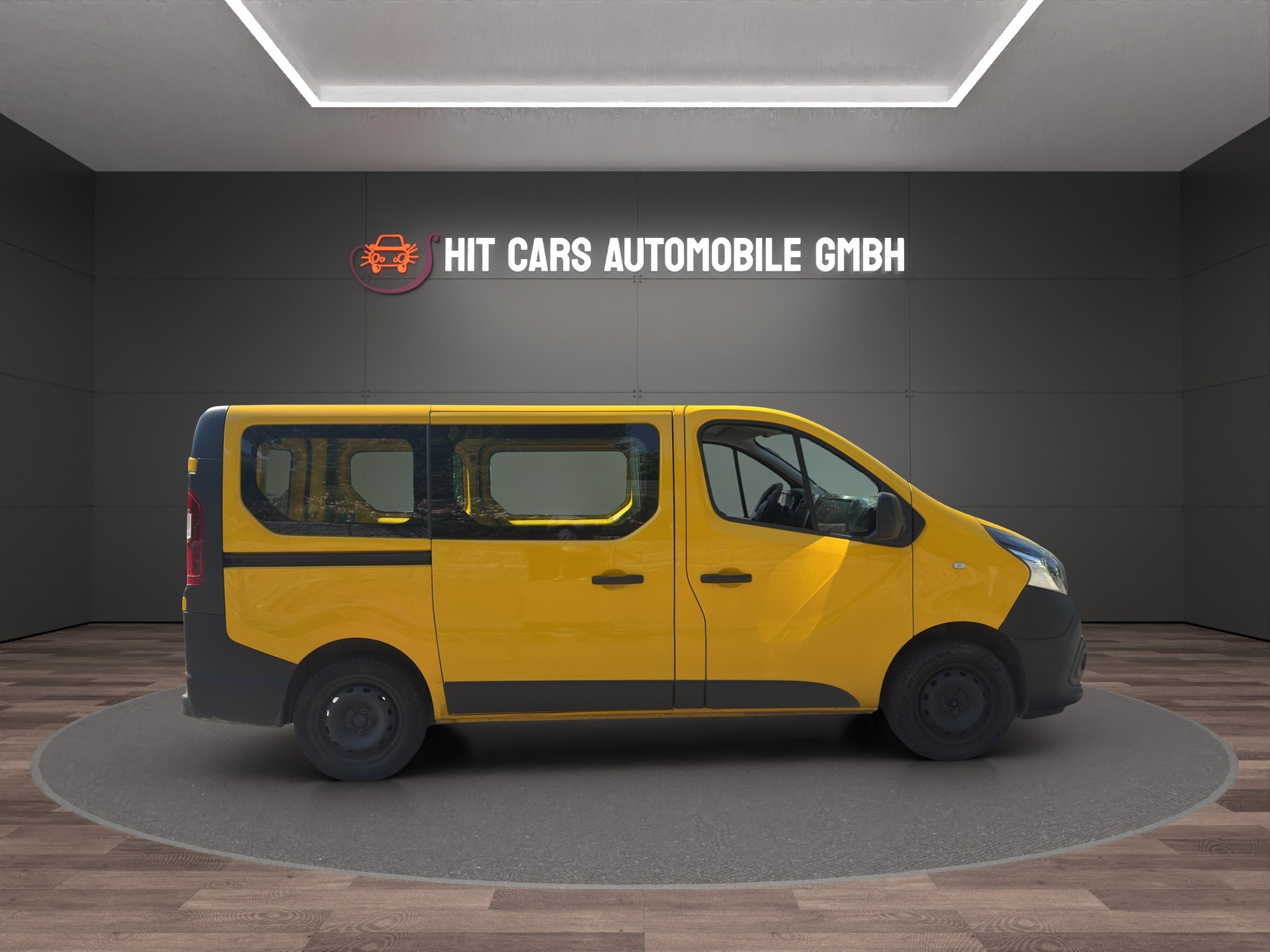RENAULT TRAFIC-image-3