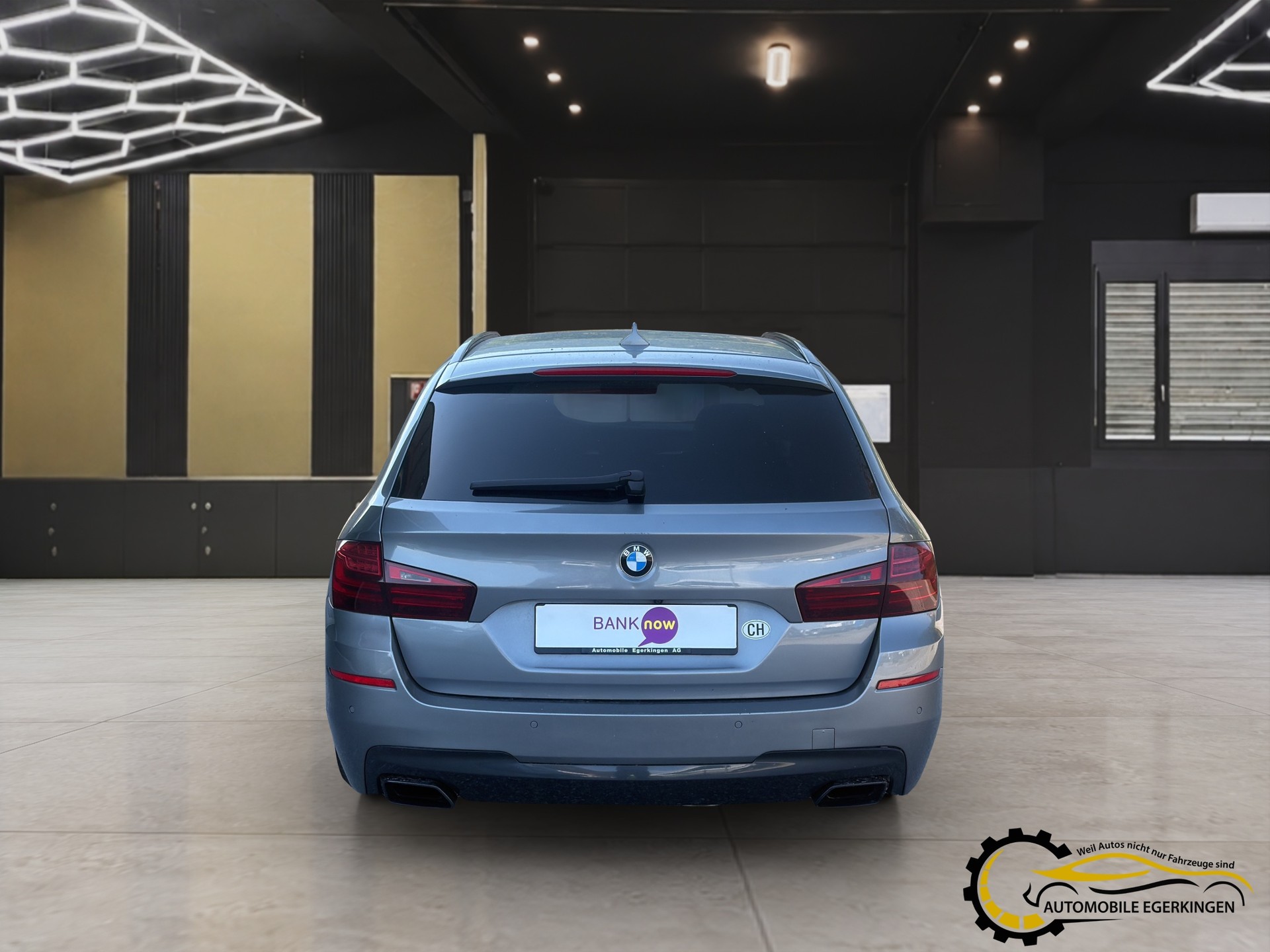 BMW M 550d xDrive Touring-image-5