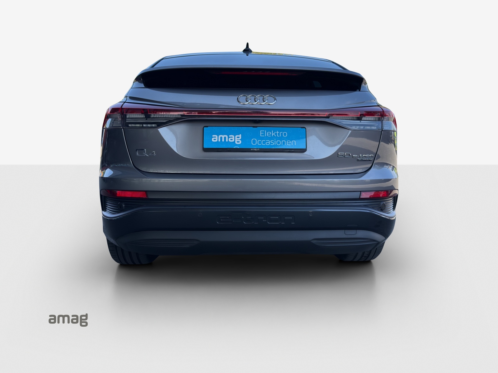 AUDI Q4 Sportback e-tron 50 quattro-image-4