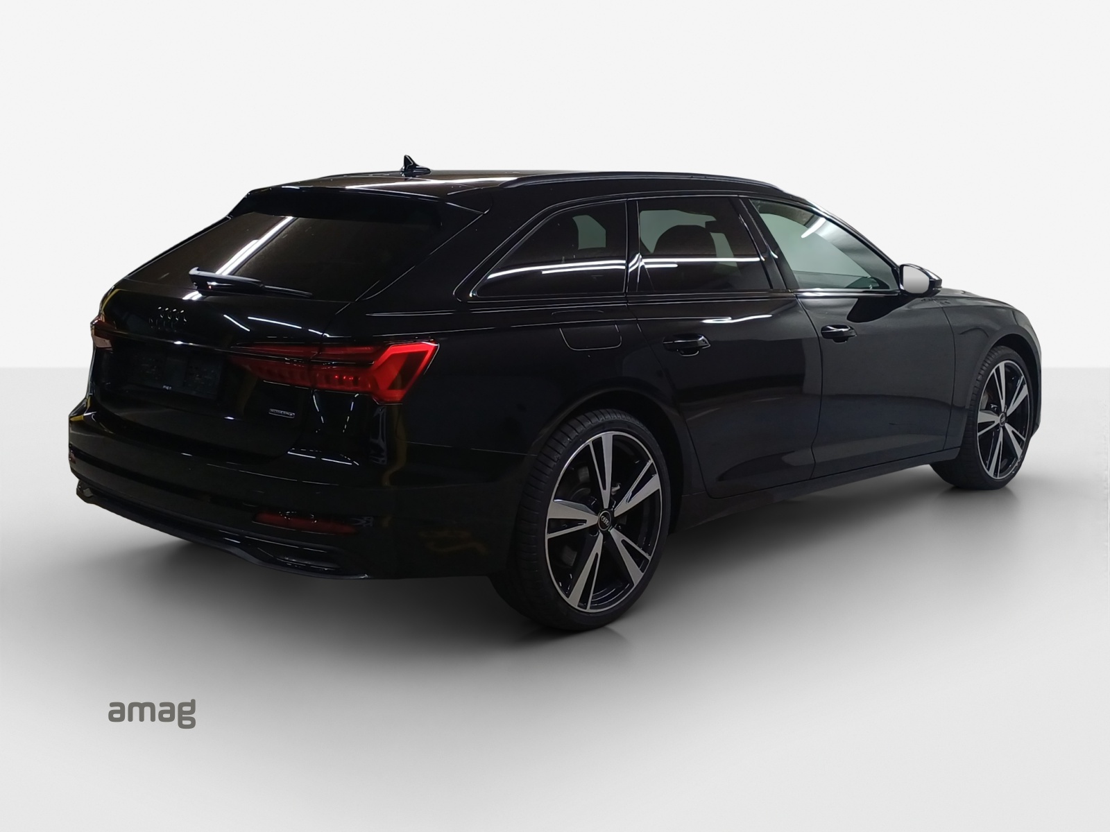 AUDI A6 Avant 50 TFSIe advanced quattro S-tronic-image-4