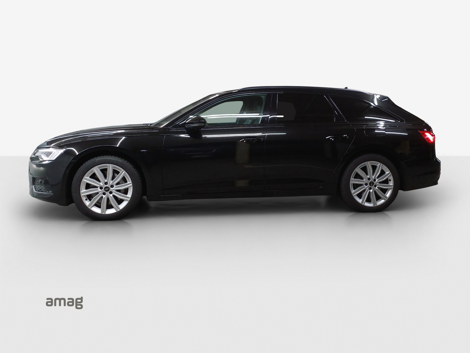 AUDI A6 Avant 50 TFSIe advanced quattro S-tronic-image-1