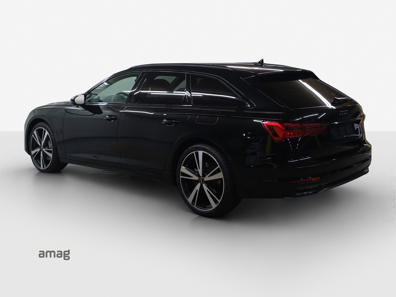 AUDI A6 Avant 50 TFSIe advanced quattro S-tronic-image-2