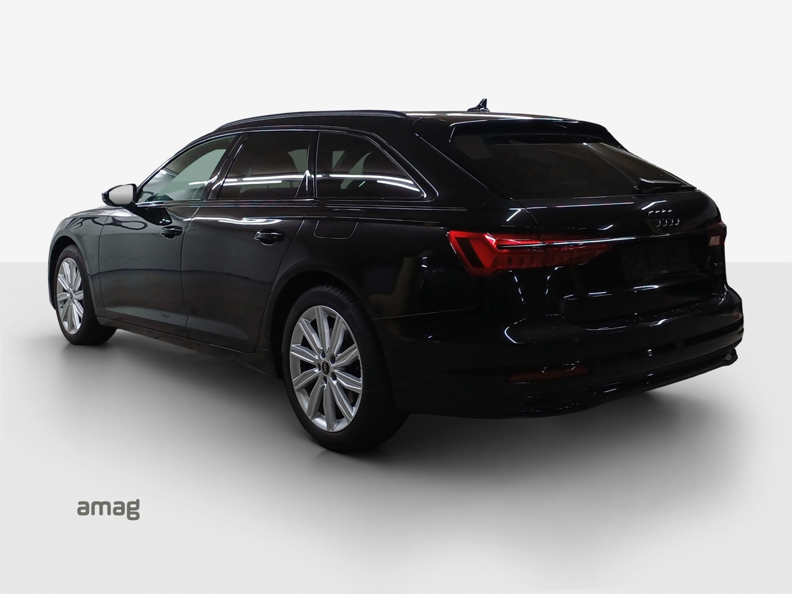 AUDI A6 Avant 50 TFSIe advanced quattro S-tronic-image-2