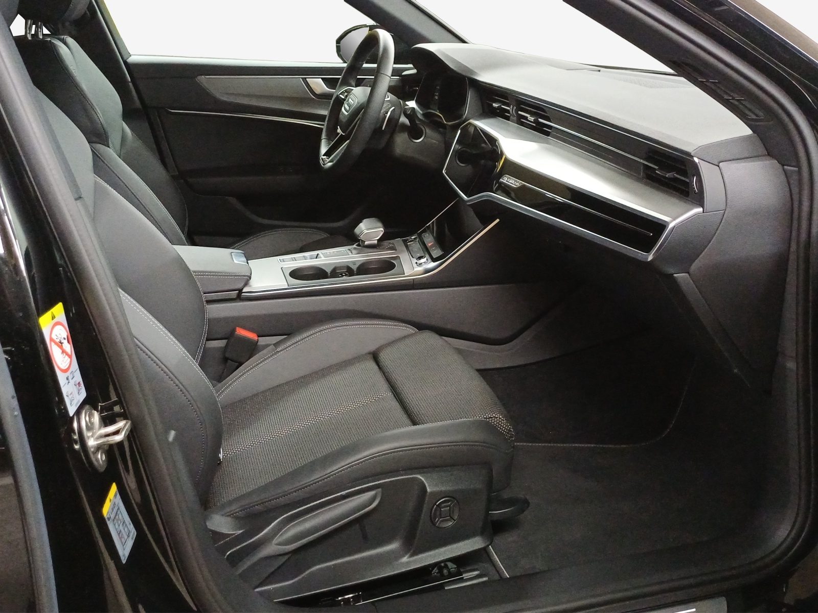 AUDI A6 Avant 50 TFSIe advanced quattro S-tronic-image-13