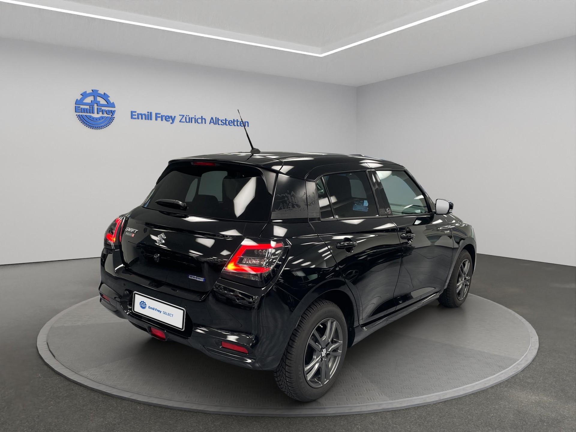 SUZUKI Swift 1.2 Tradizio Top Hybrid-image-2