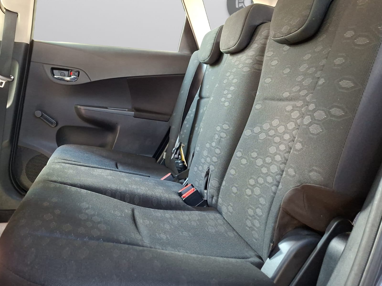 SUBARU Trezia 1.4D Swiss Automatic-image-8