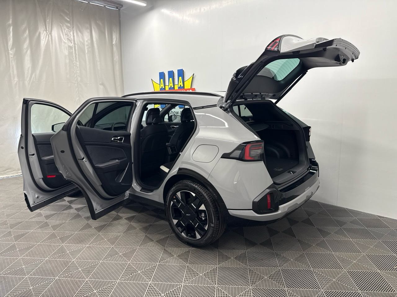 KIA Sportage 1.6T-GDi PHEV GT-Line 4x4 A-image-15