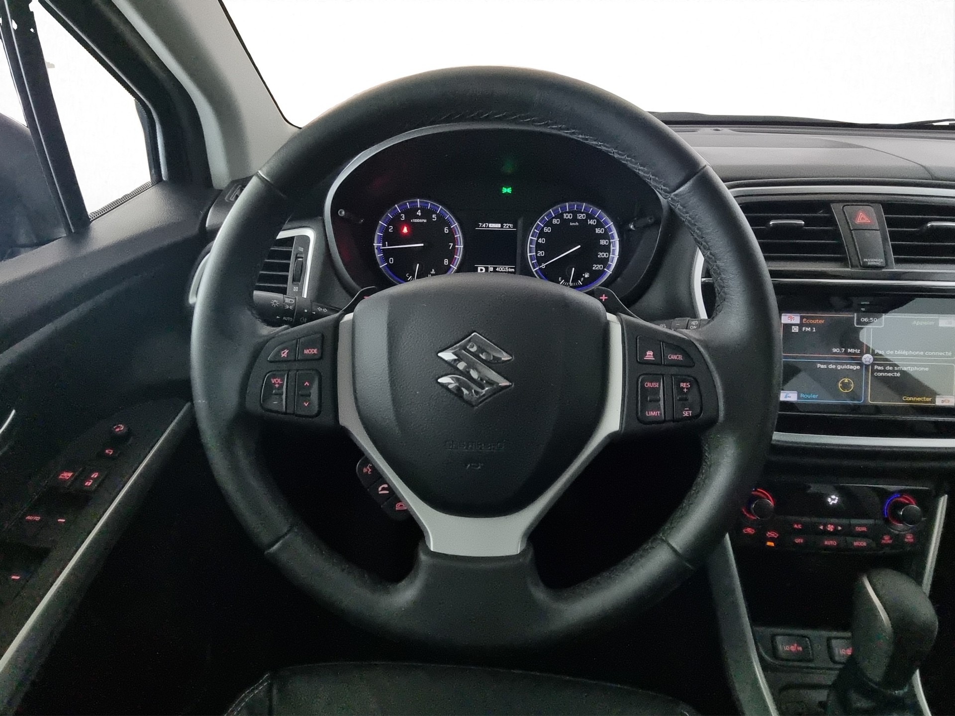 SUZUKI SX4 S-Cross 1.4 T Compact+ 4x4-image-8