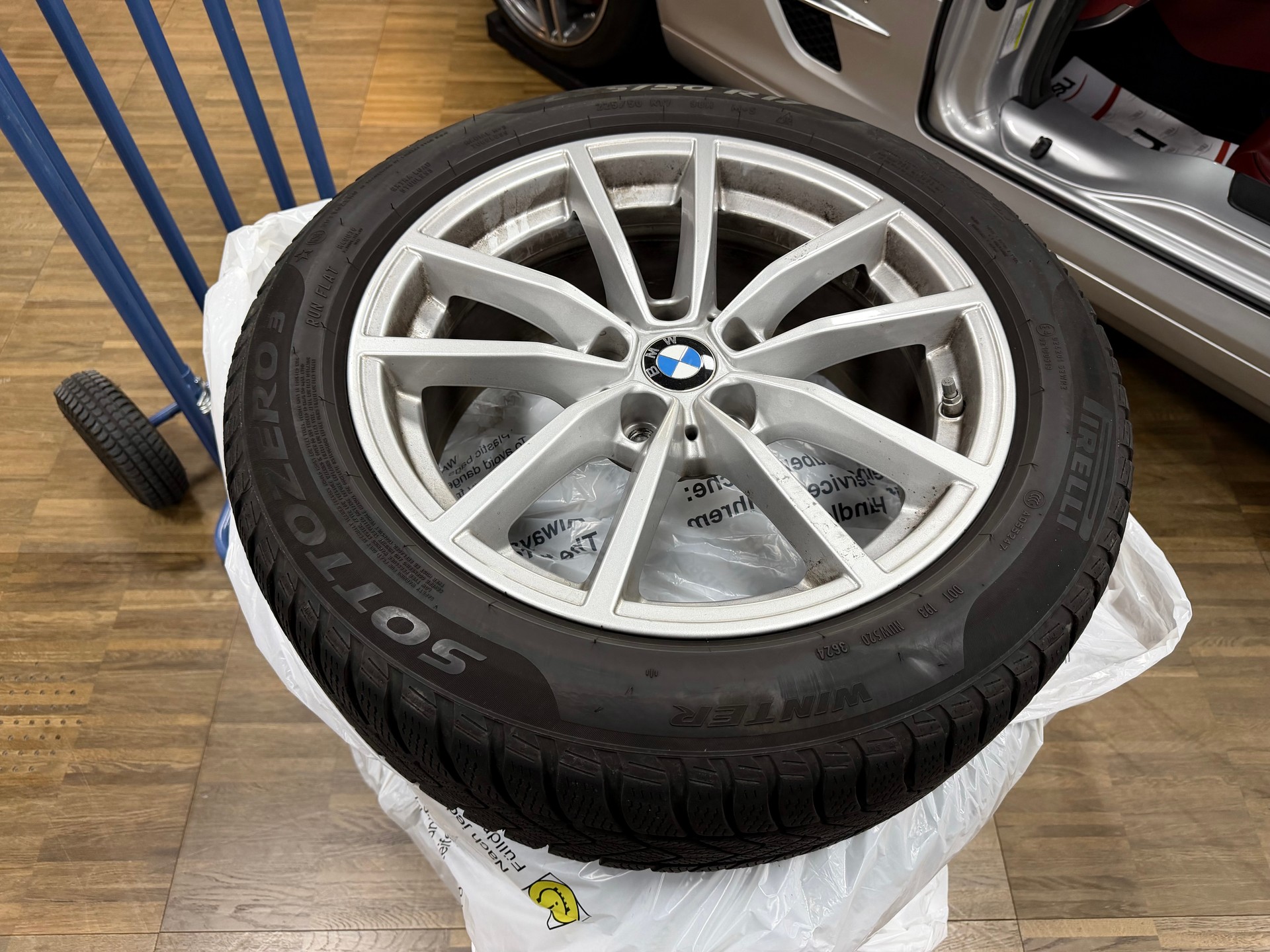 BMW 320d xDrive 48V Touring Sport Line Steptronic-image-23