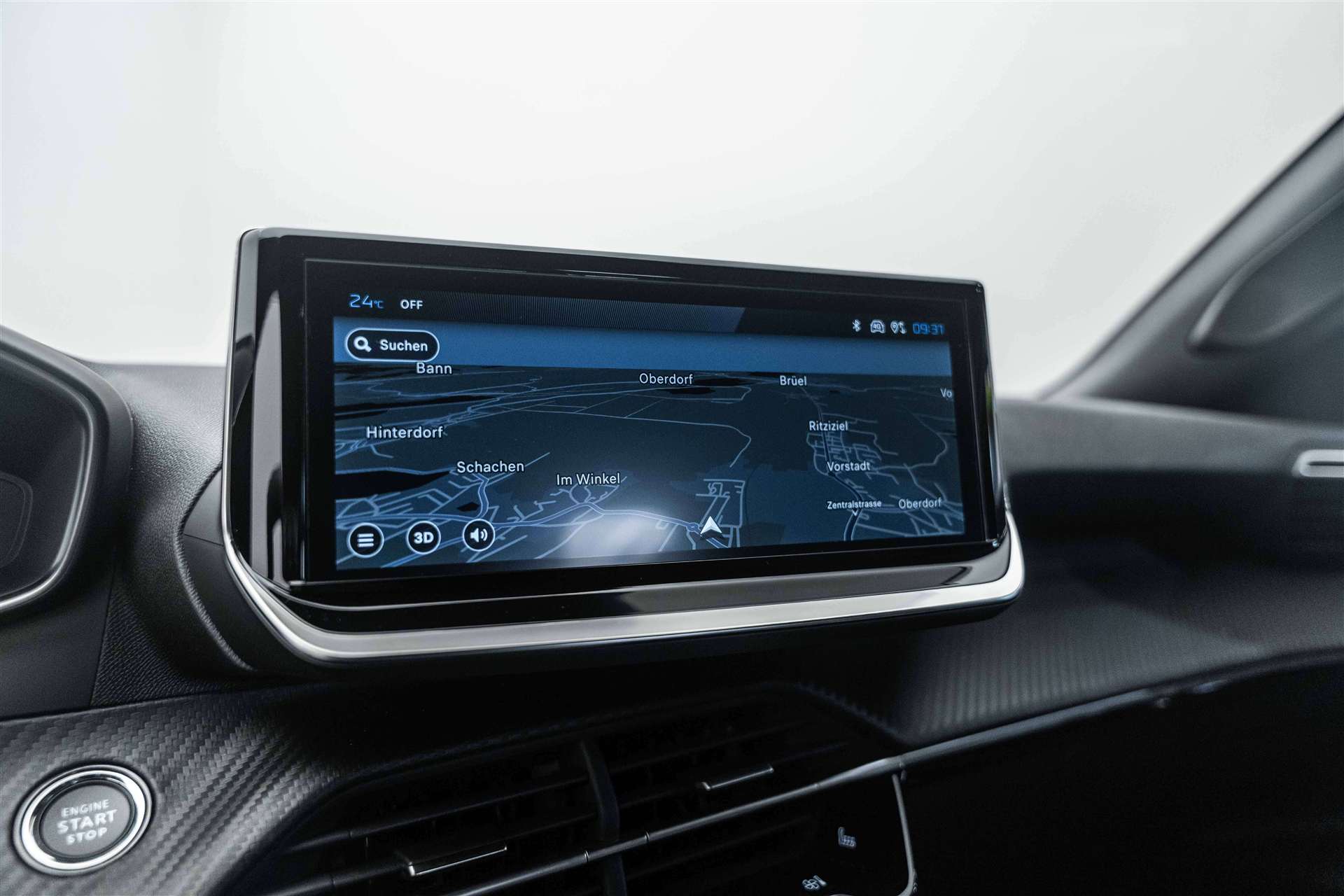 PEUGEOT 2008 1.2 145 MHEV Allure Automat-image-17