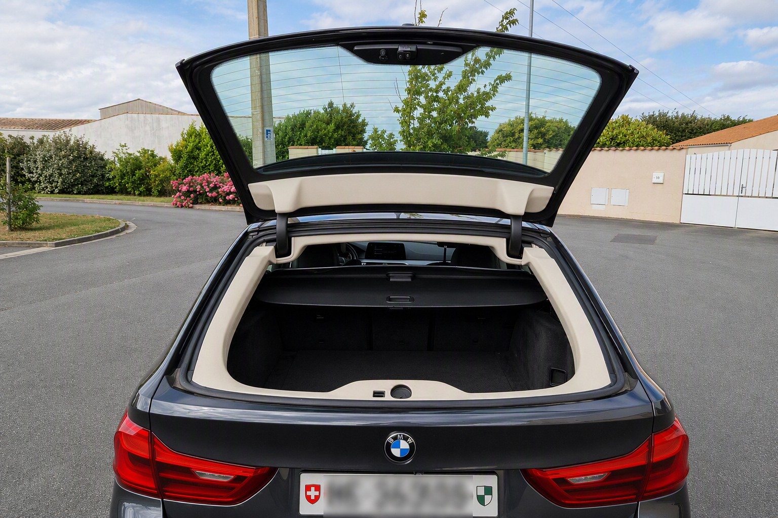 BMW 520d xDrive-image-5