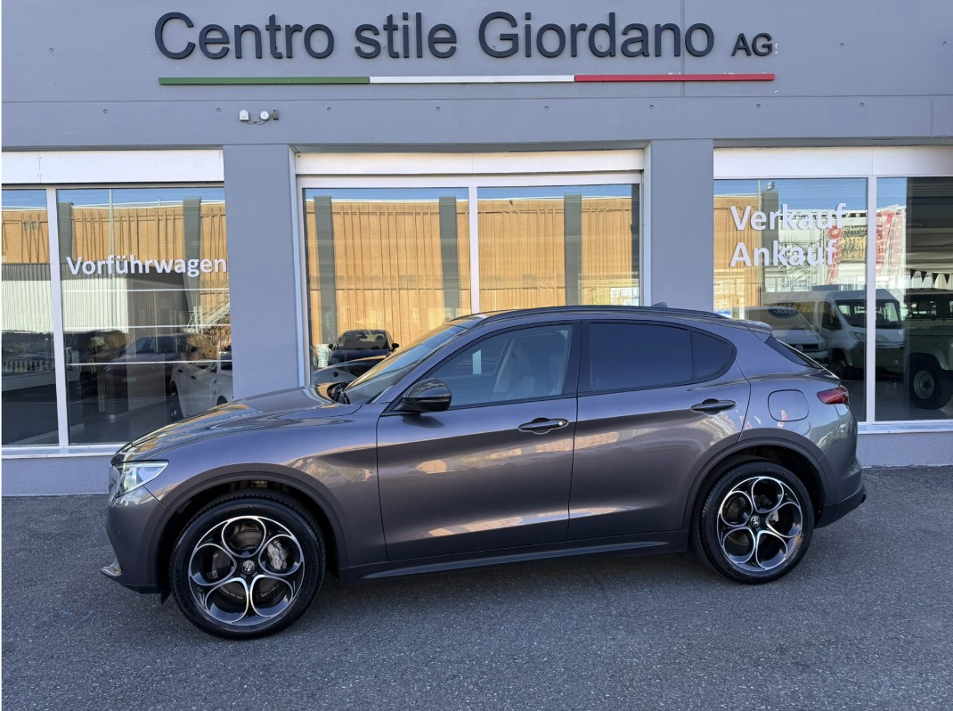 ALFA ROMEO Stelvio 2.2 JTDM Sport Q4 Automatic-image-1