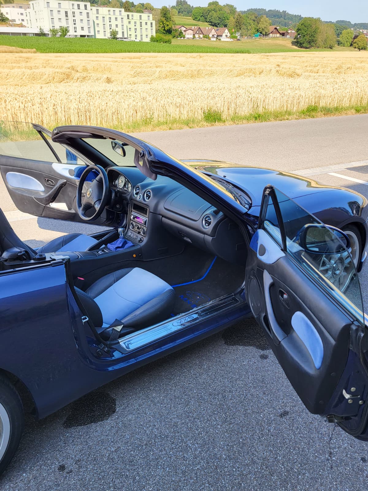 MAZDA 1.8 Youngster-image-3