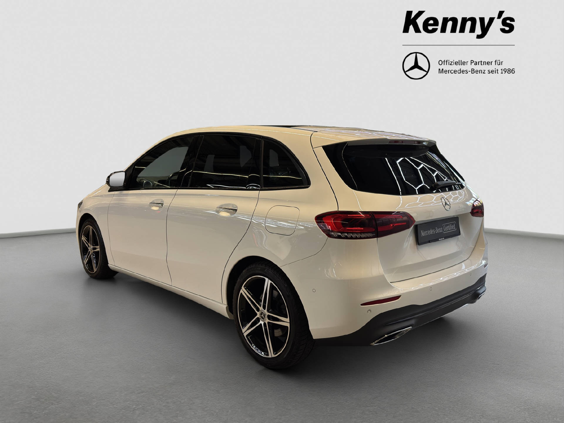 MERCEDES-BENZ B 200 Night Star-image-3
