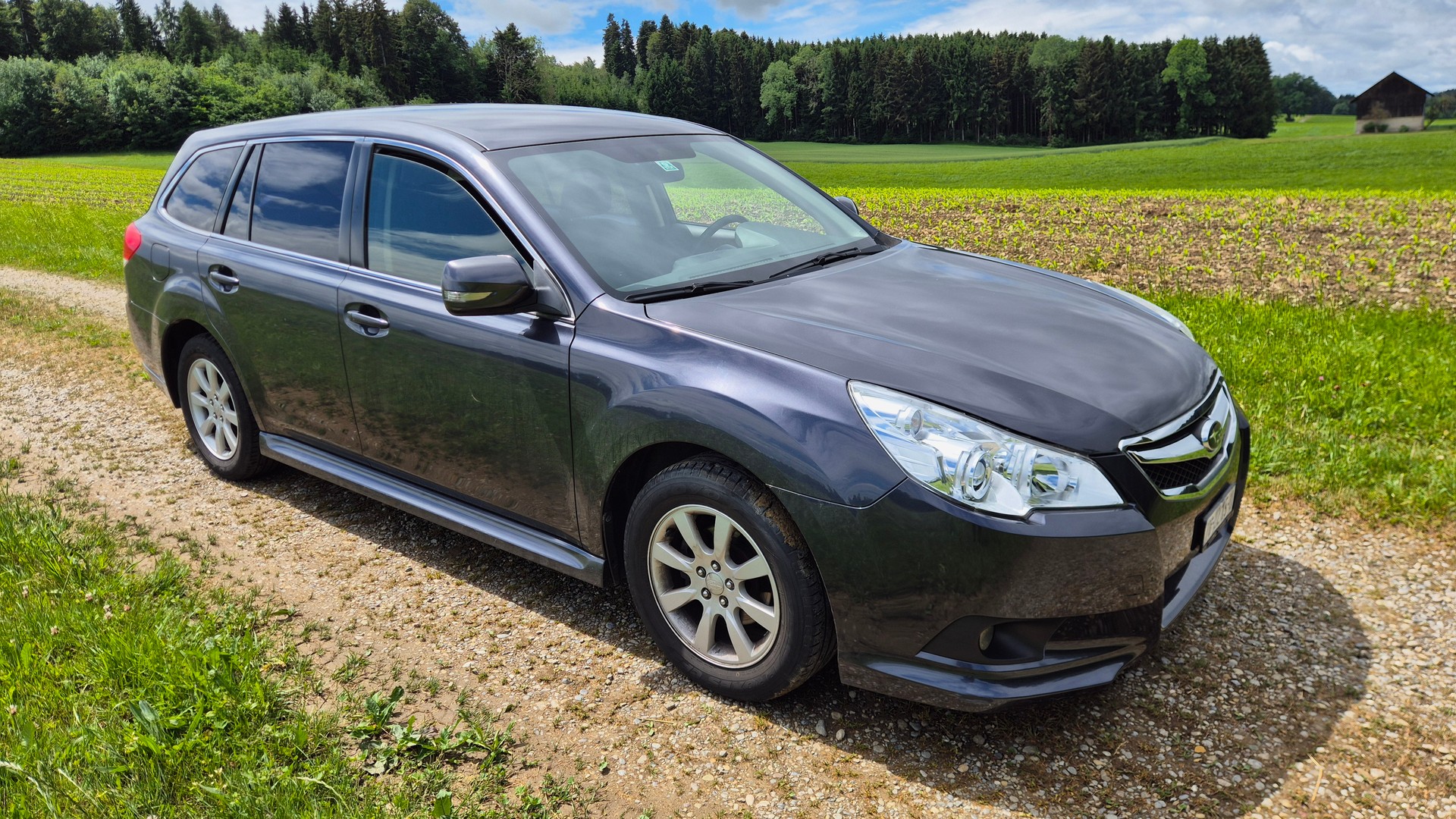 SUBARU Legacy 2.0i Swiss AWD-image-1