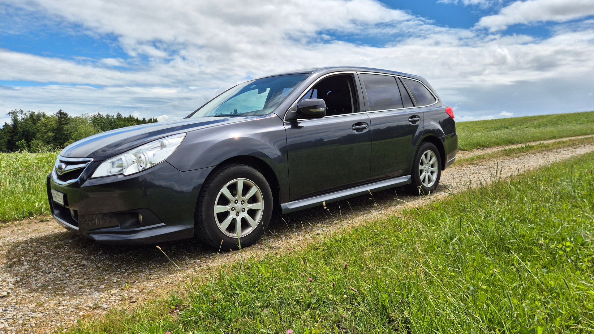 SUBARU Legacy 2.0i Swiss AWD-image-0