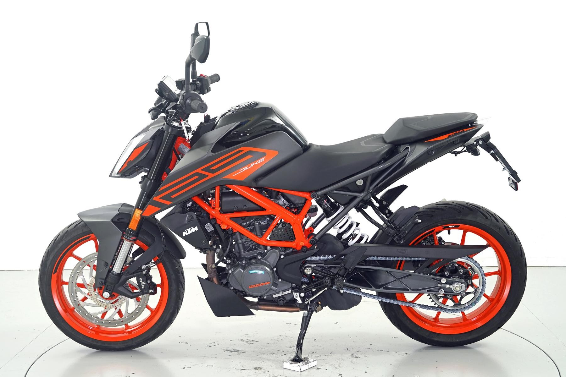 KTM Duke 125 ABS-image-4