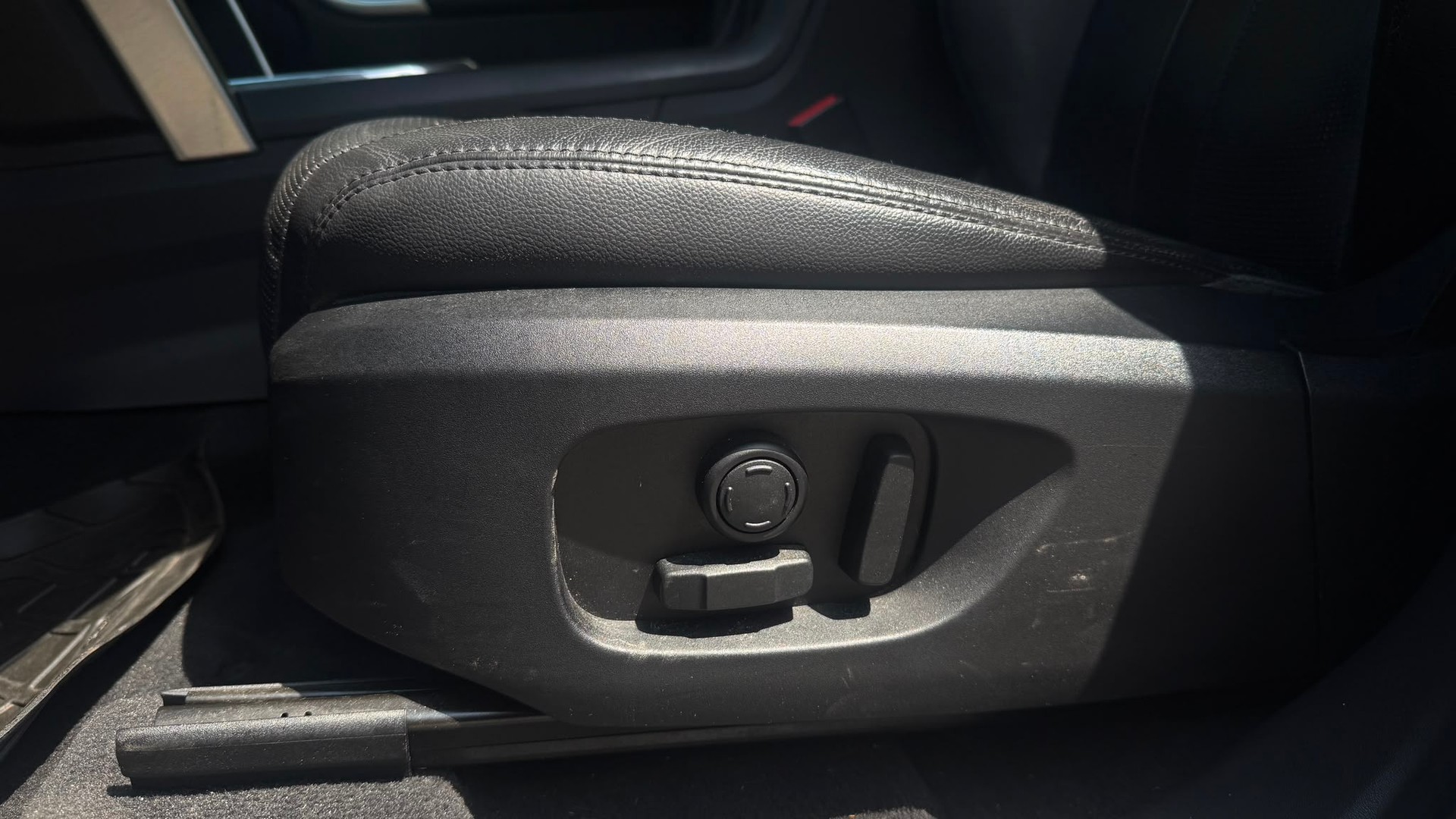 LAND ROVER Discovery Sport 2.2SD4 S-image-5