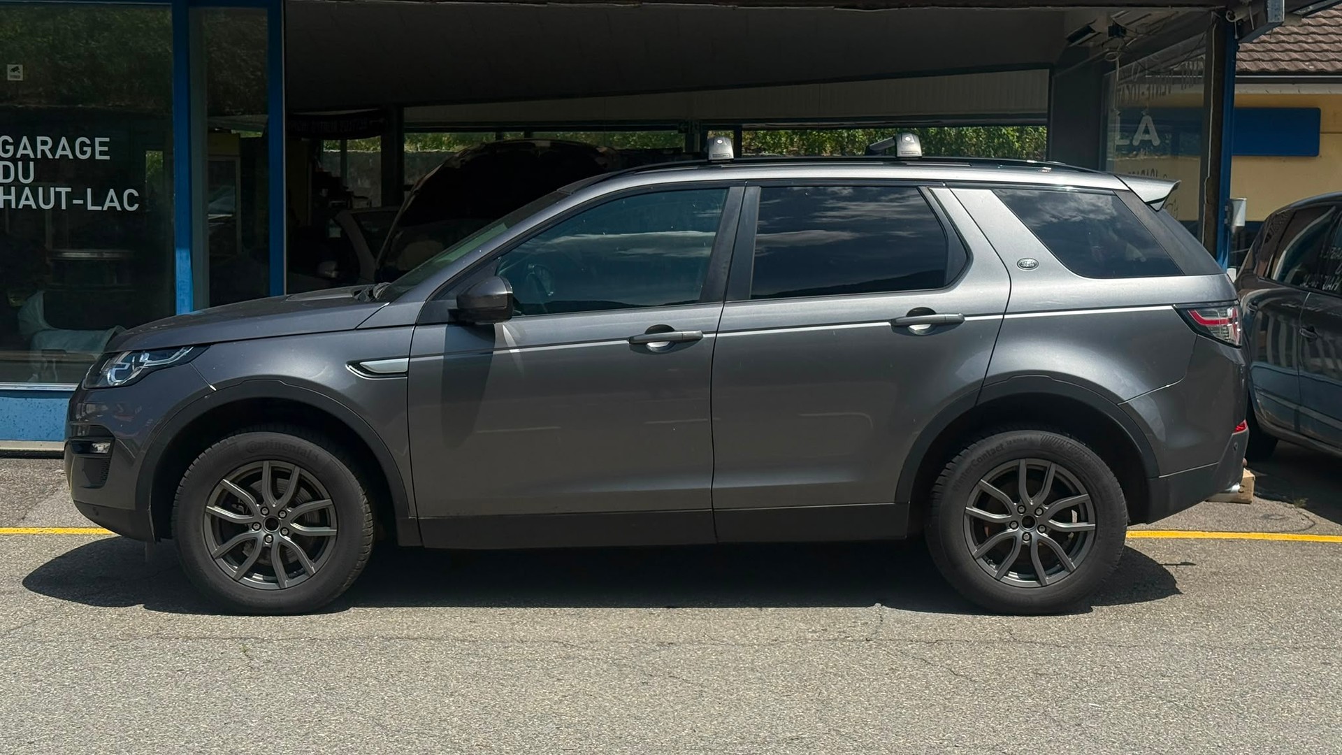 LAND ROVER Discovery Sport 2.2SD4 S-image-2