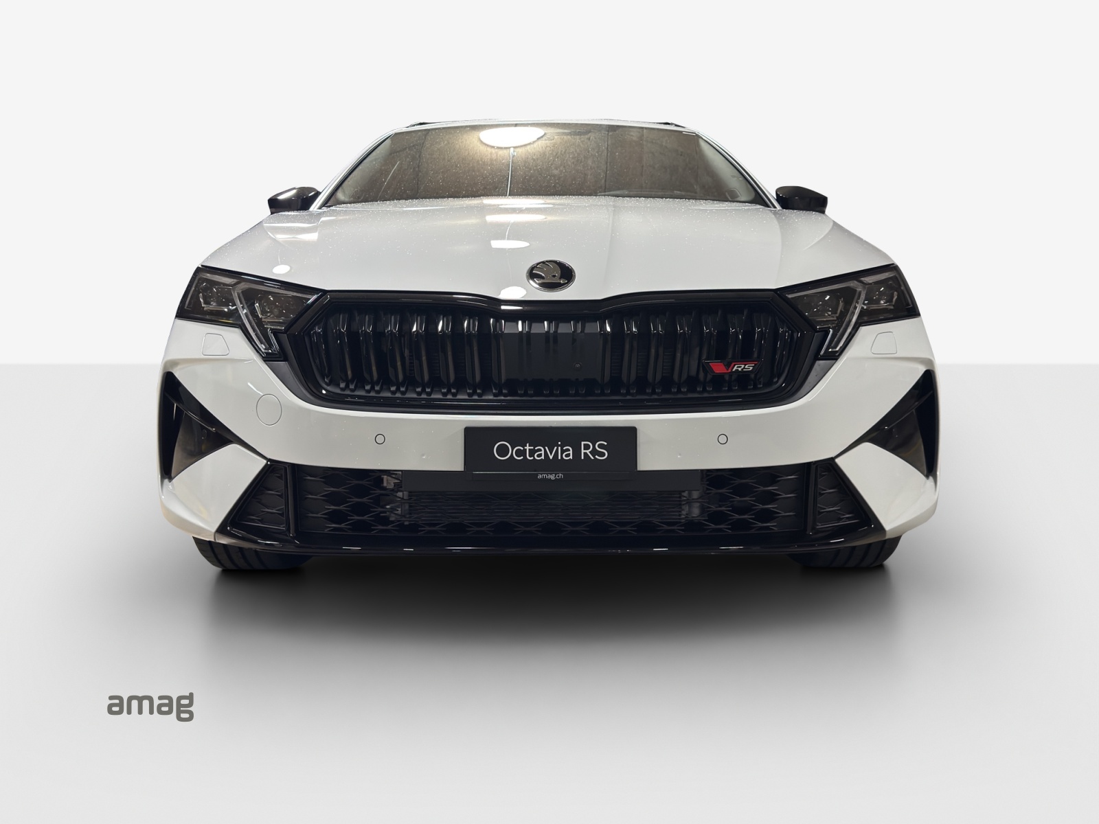 SKODA Octavia RS 30 Years Edition-image-6