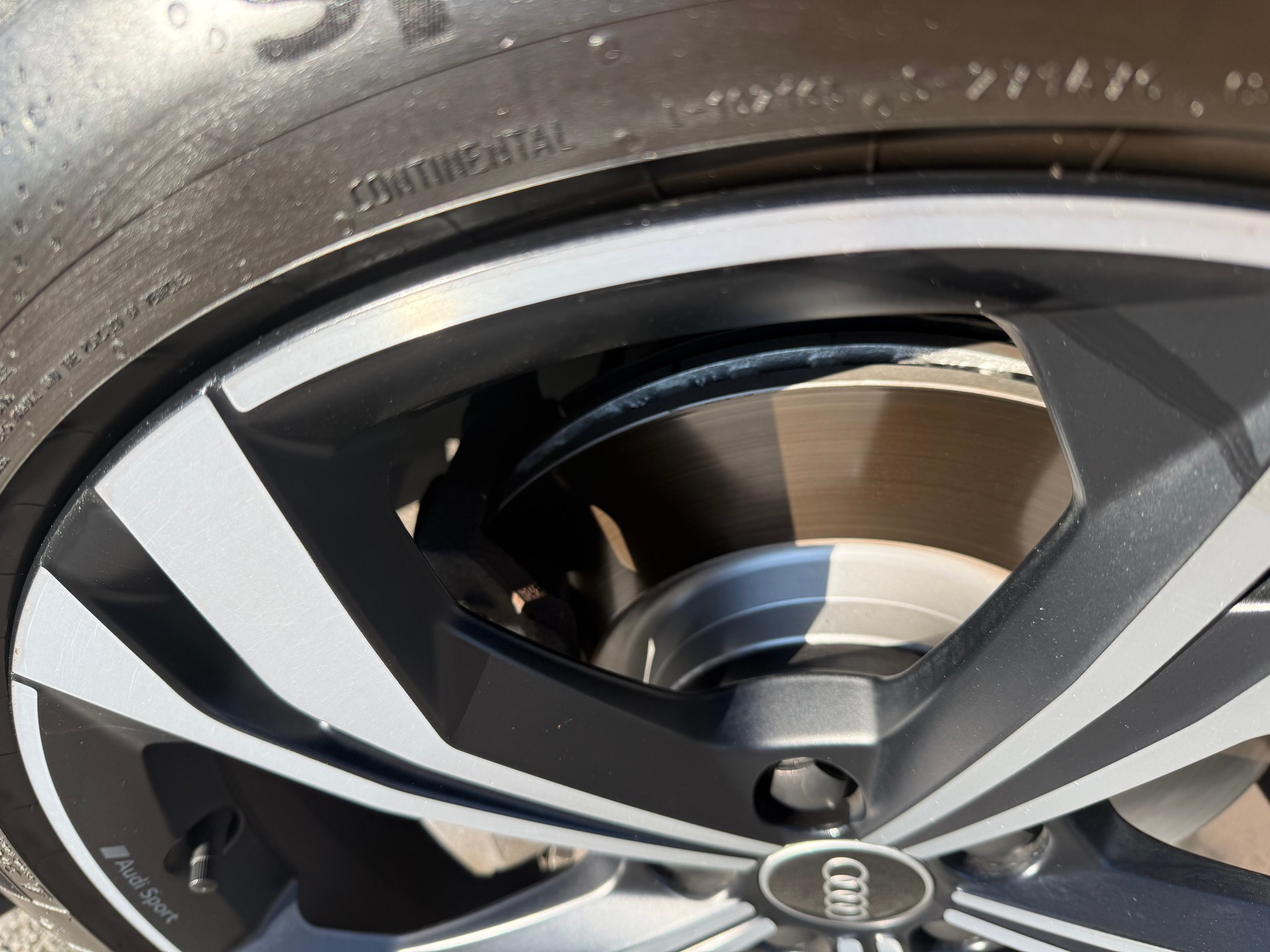 AUDI Q3 Sportback 45 TFSI S line quattro S-tronic-image-28