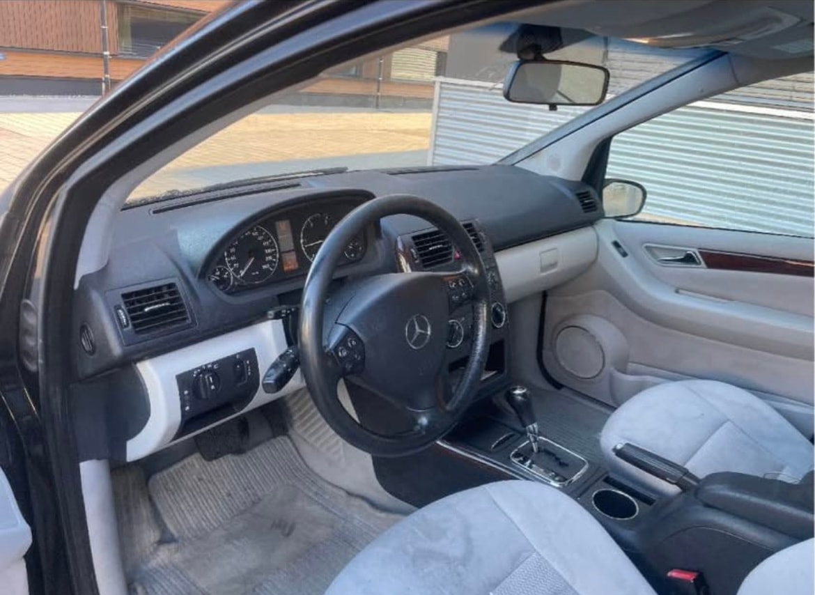 MERCEDES-BENZ A 180 CDI Elégance-image-8
