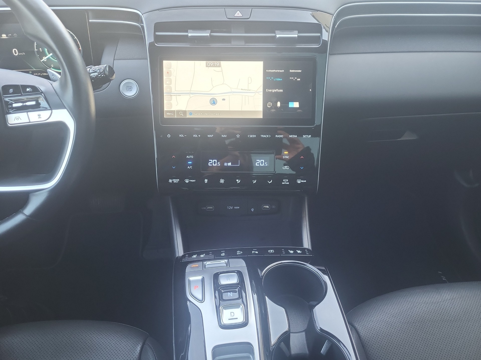 HYUNDAI Tucson 1.6 T-GDi HEV Vertex 4WD-image-8