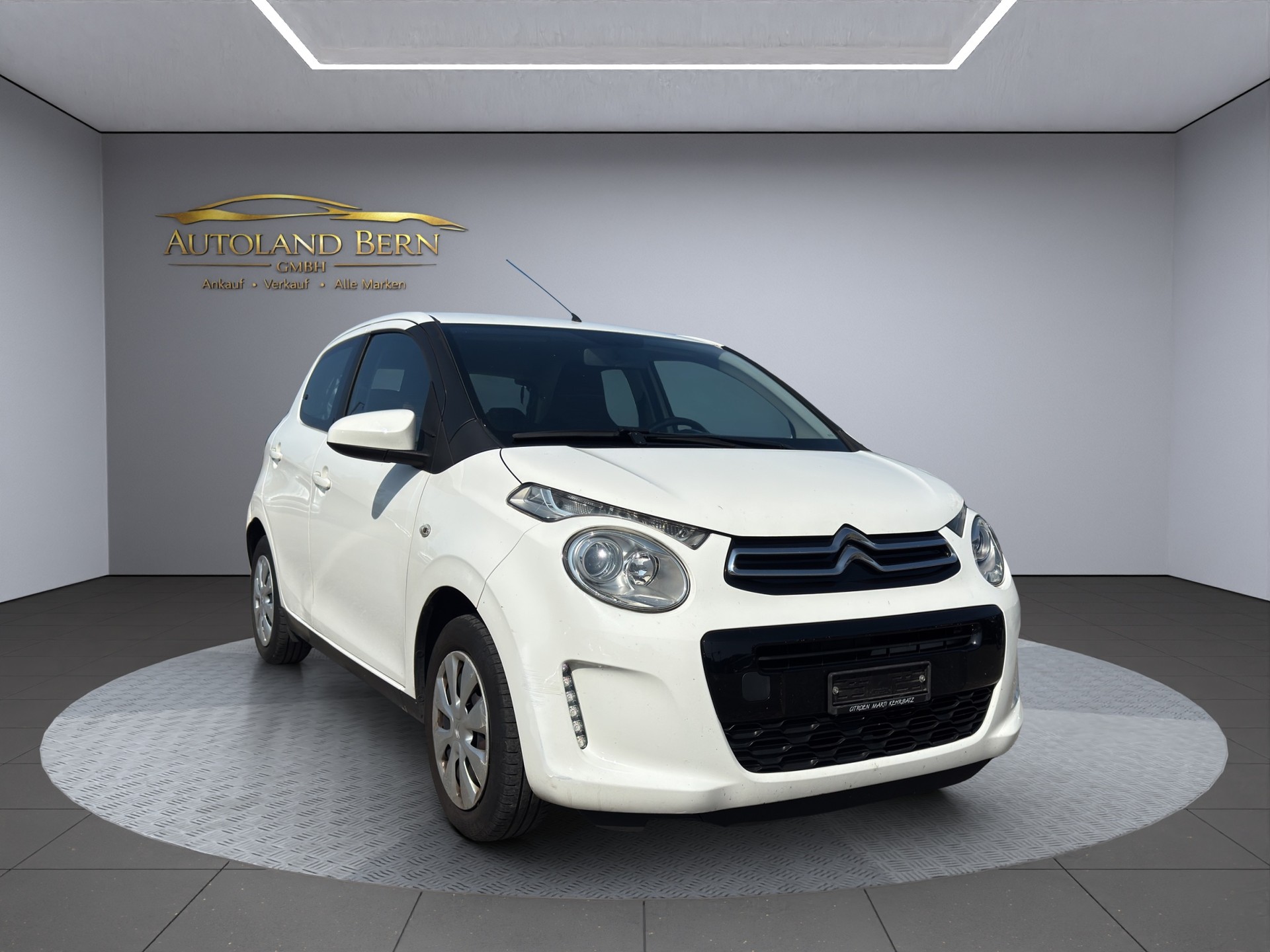 CITROEN C1 1.0 VTi ETG5 Shine Edition-image-1