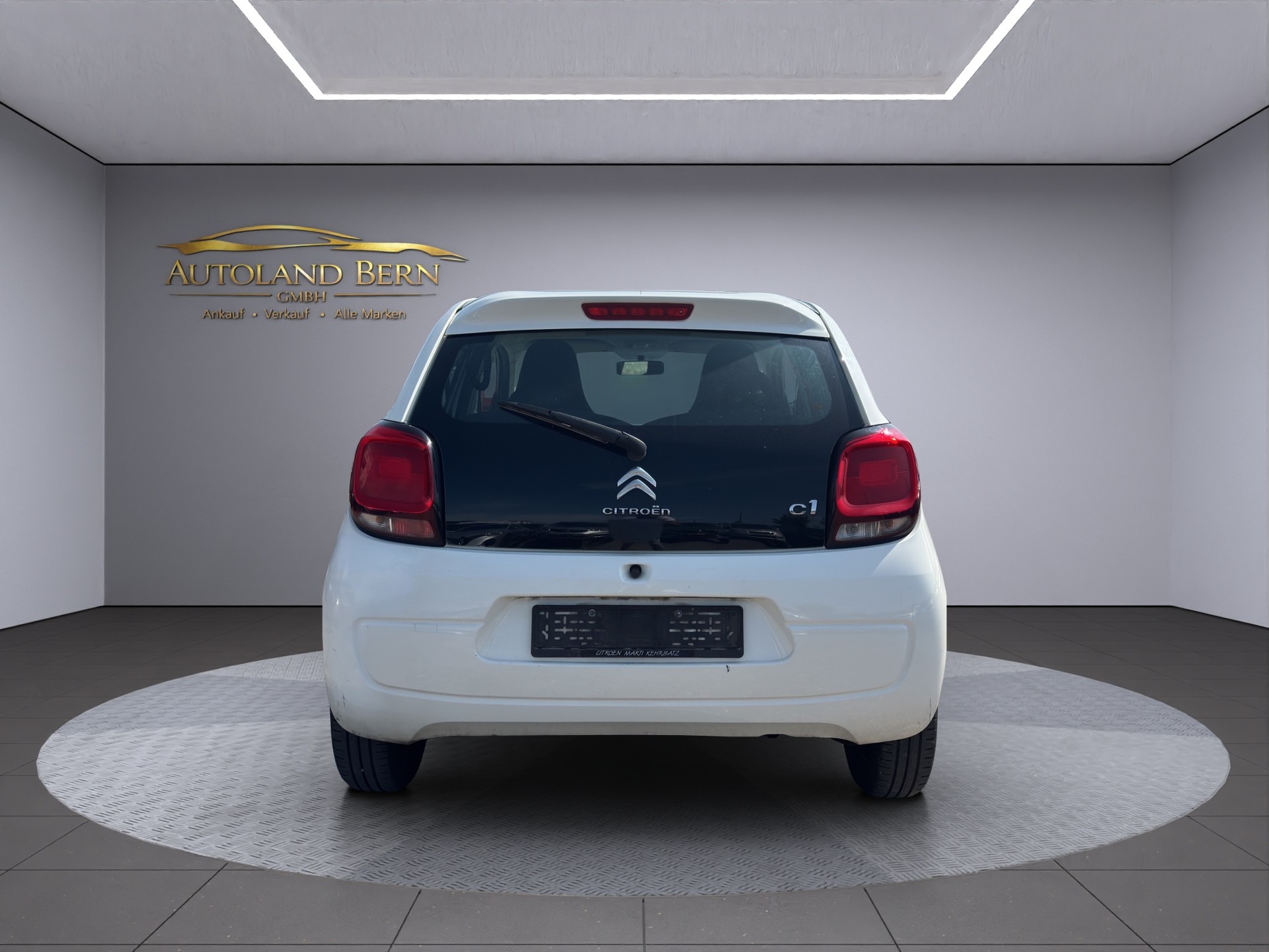 CITROEN C1 1.0 VTi ETG5 Shine Edition-image-7