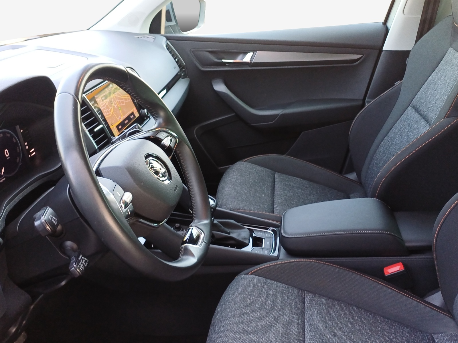 SKODA Karoq 2.0 TDI CR Clever 4x4 DSG-image-7