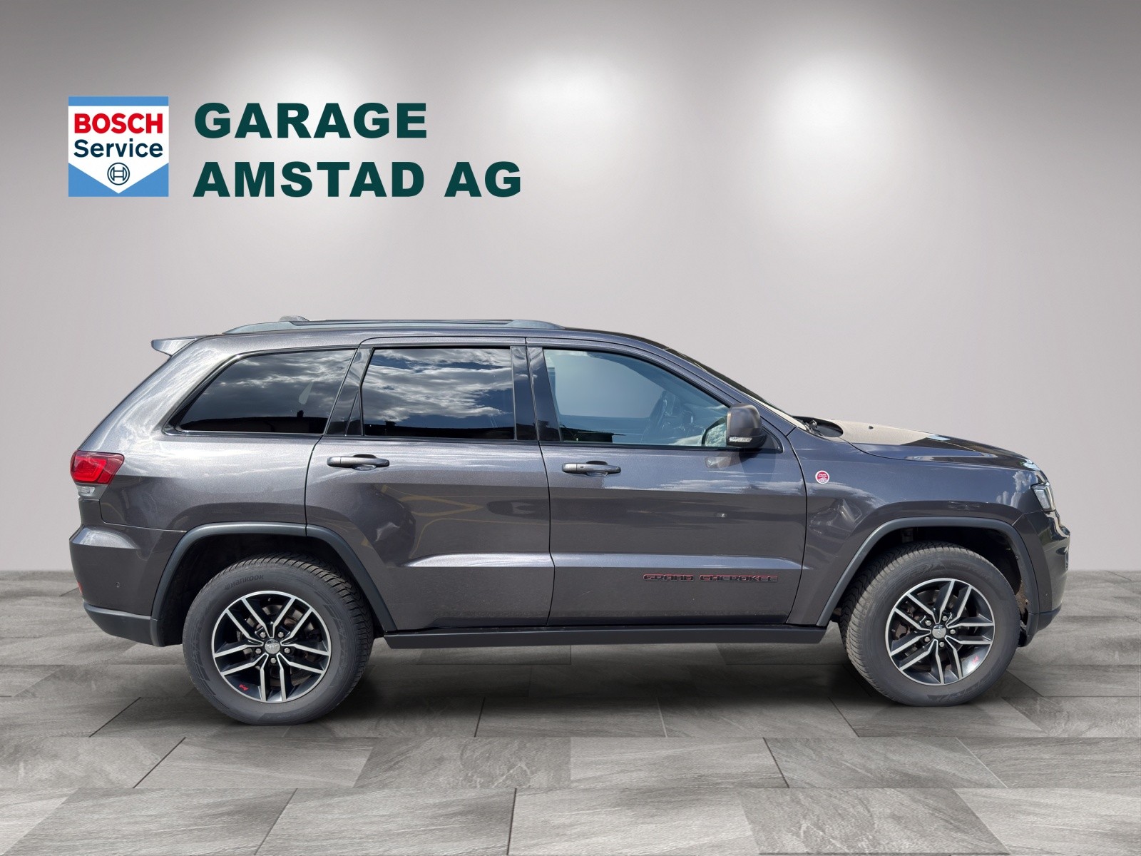 JEEP Grand Cherokee 3.0 CRD Trailhawk Automatic-image-4