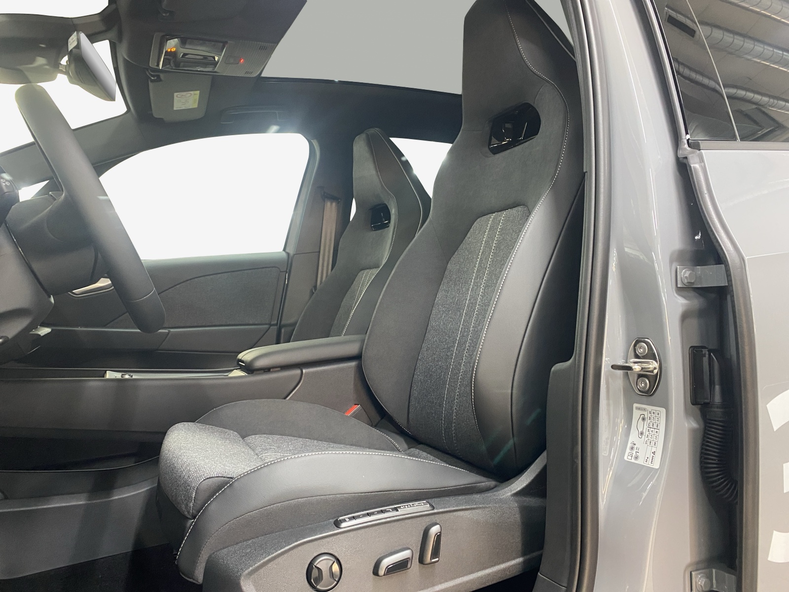 VW ID.3 Neo 58 kWh 190 PS Style-image-7