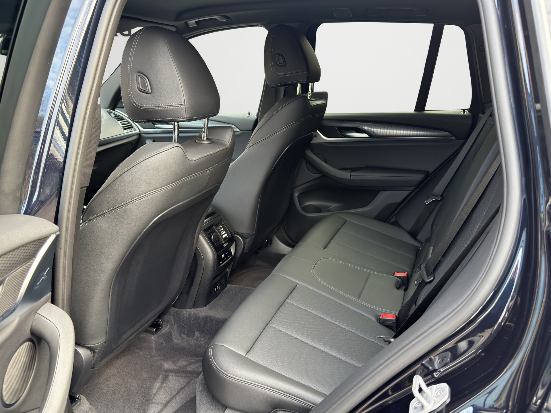 BMW X3 xDrive 48V 30d M Sport-image-13