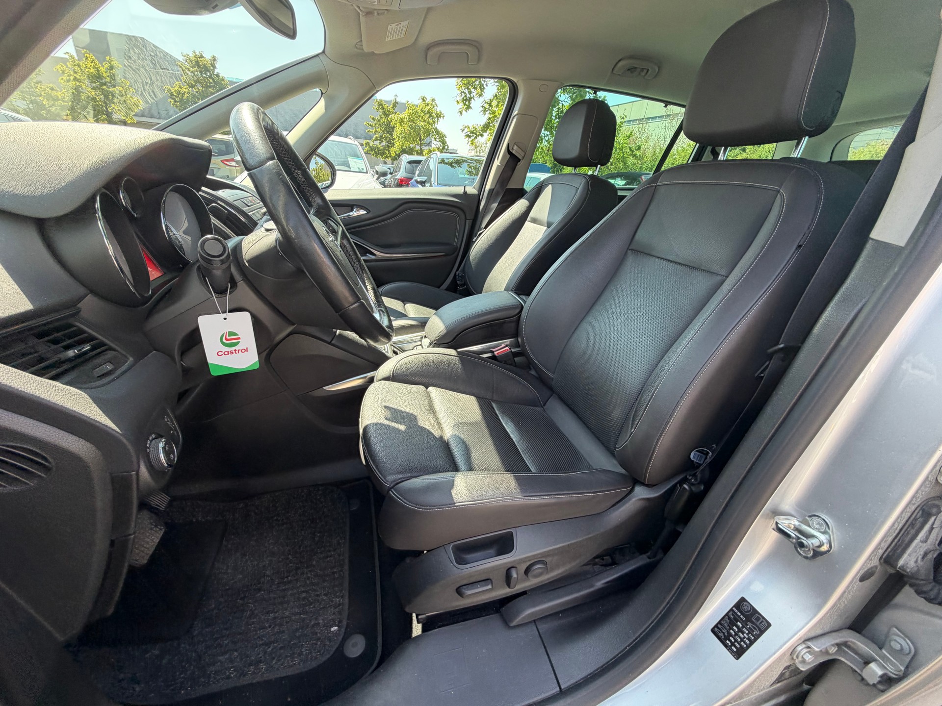 OPEL Zafira Tourer 2.0 CDTi Cosmo Automatic-image-8