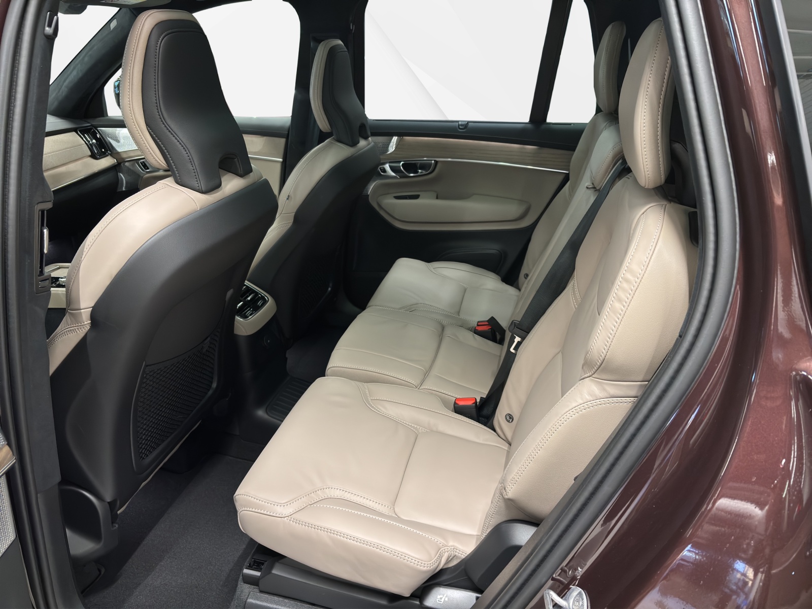 VOLVO XC90 2.0 T8 TE XCLUSIVE Edition Dark eAWD-image-4