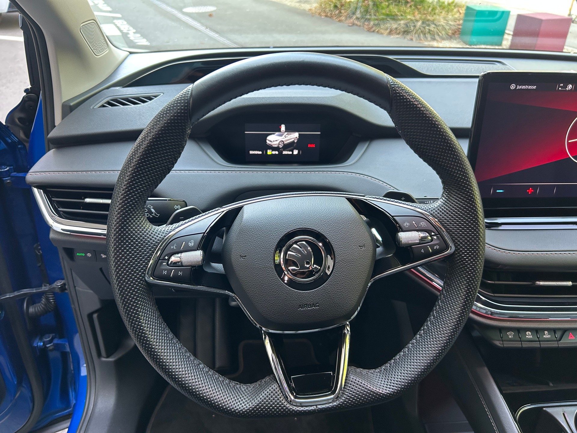 SKODA Enyaq iV 80x-image-6