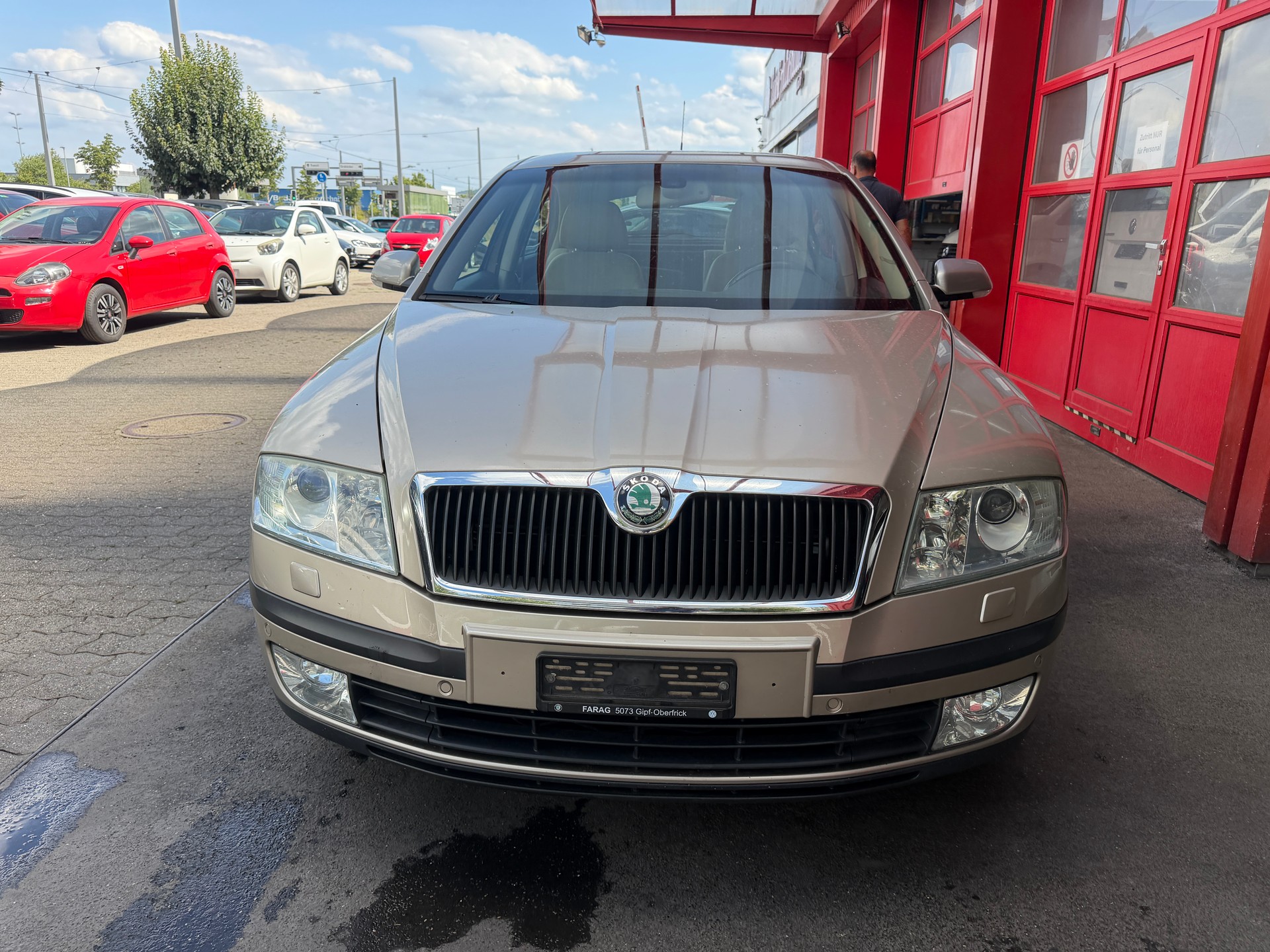 SKODA Octavia 1.9 TDI Elegance-image-2