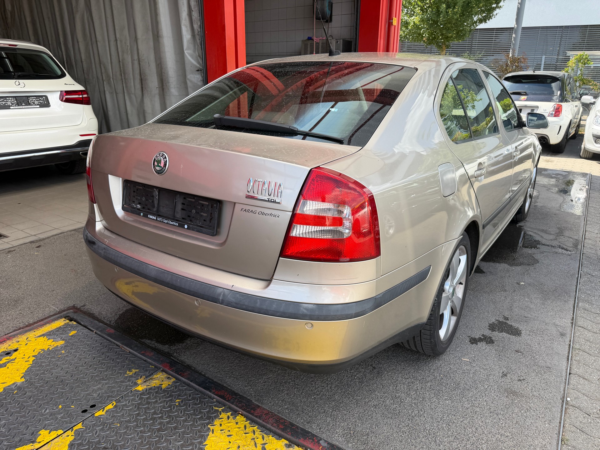 SKODA Octavia 1.9 TDI Elegance-image-7
