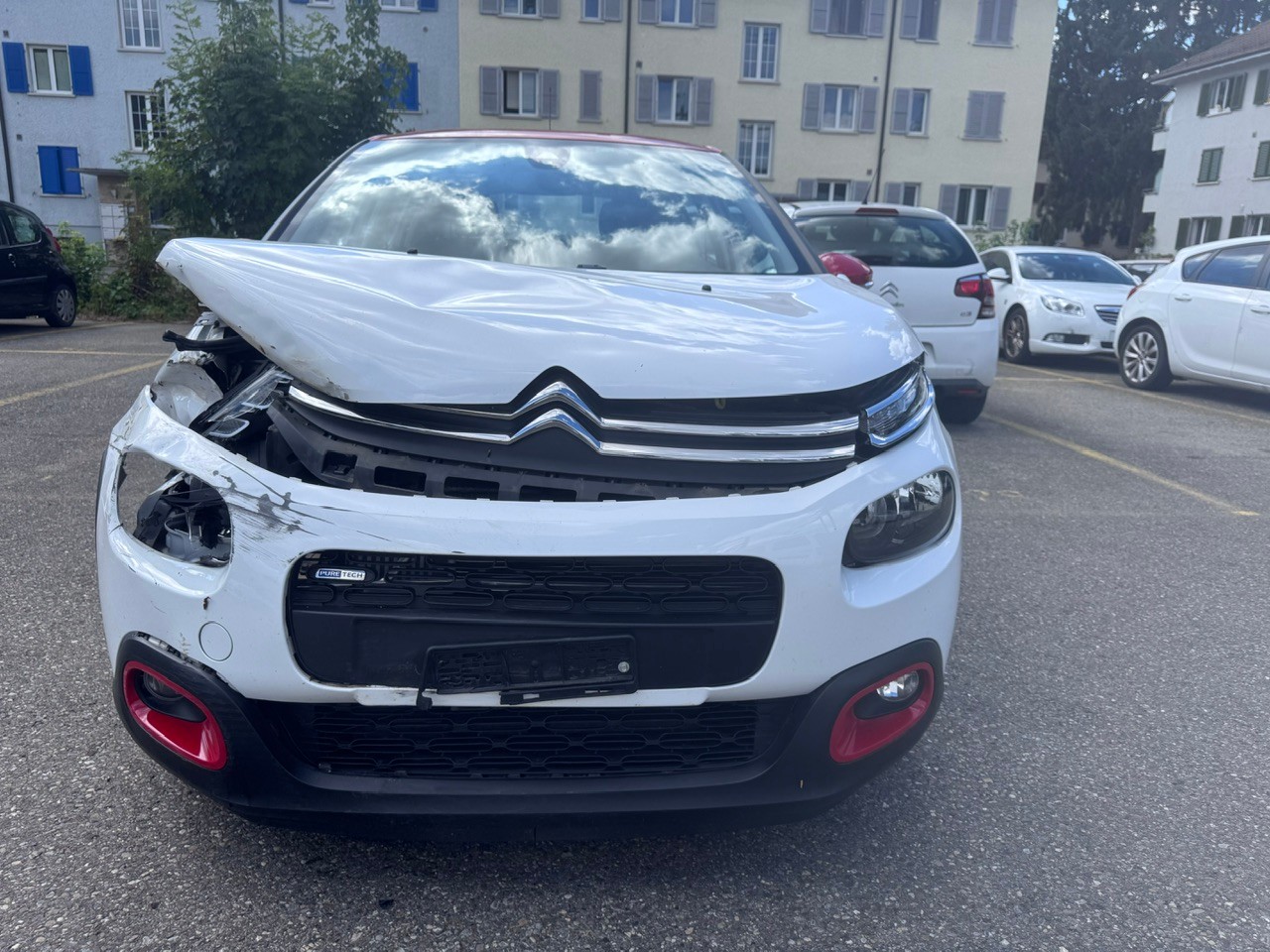 CITROEN C3 1.2i PureTech Feel EAT-image-0