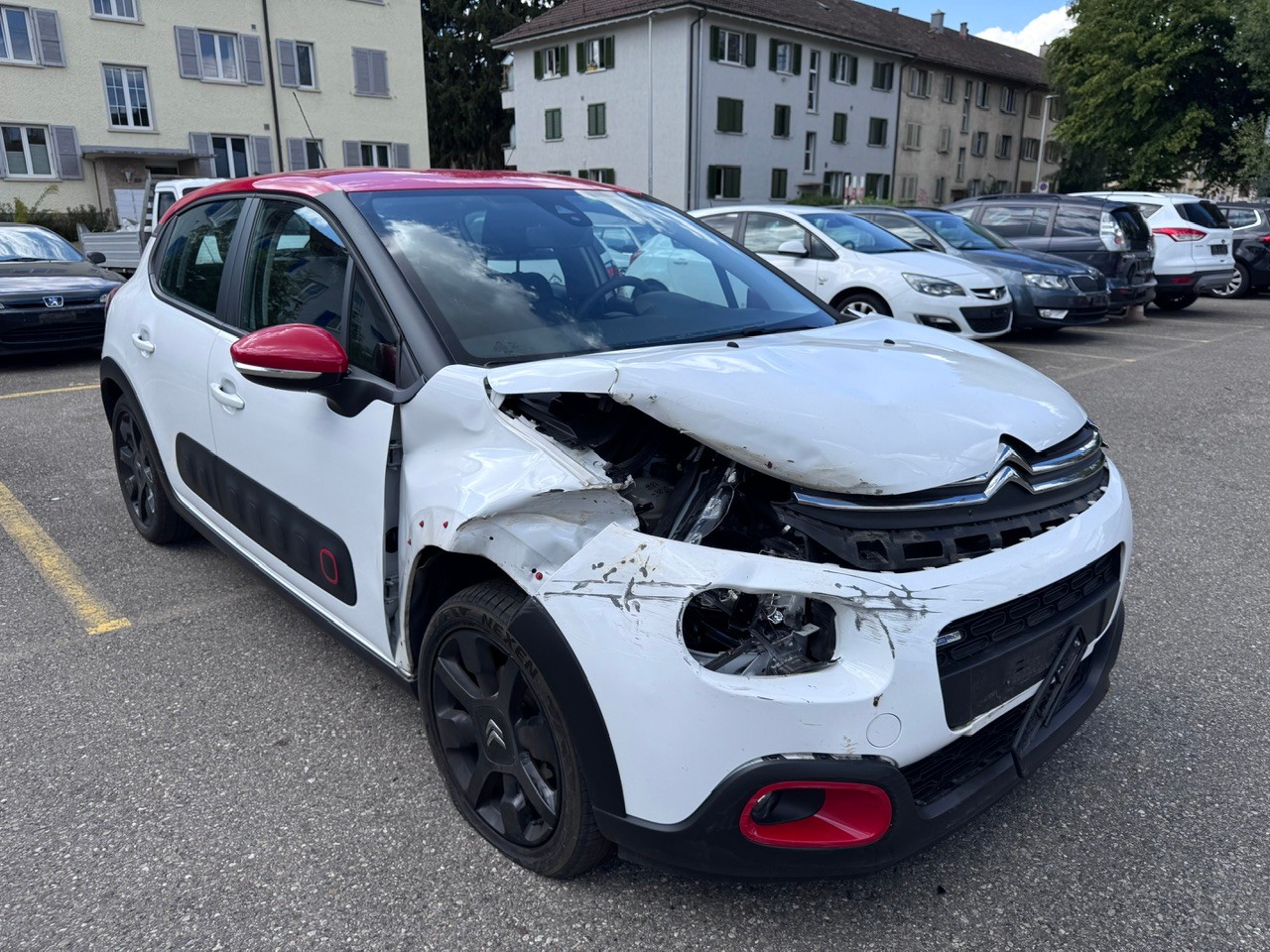 CITROEN C3 1.2i PureTech Feel EAT-image-2