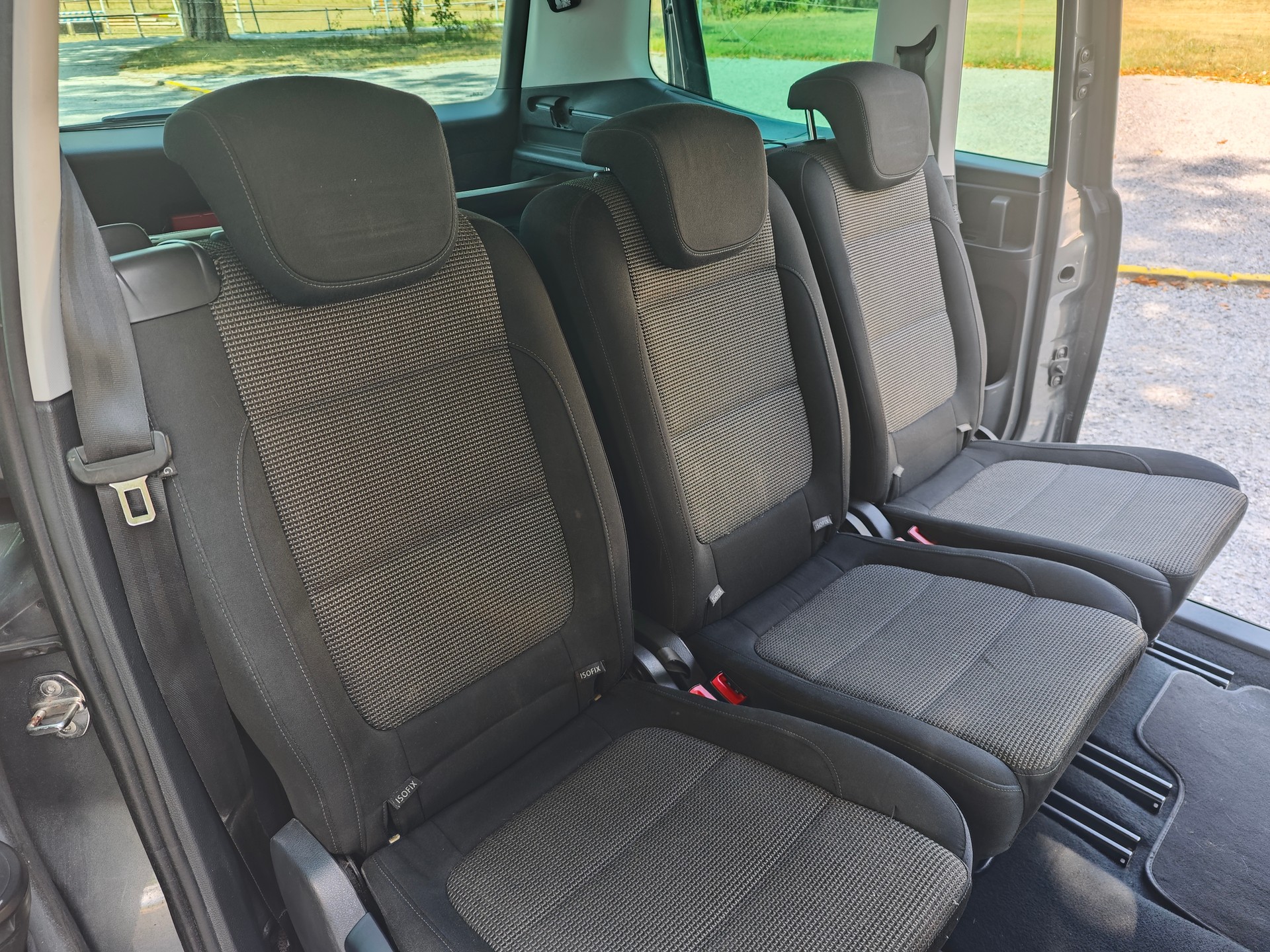VW 2.0 TDI BlueMTA Comfl. 4m-image-4