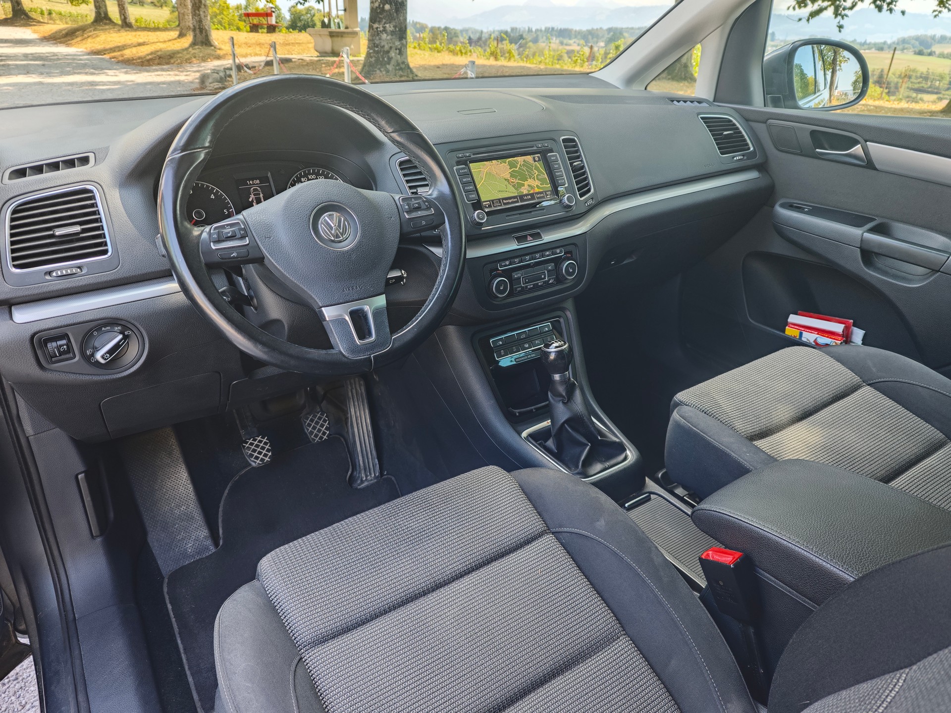 VW 2.0 TDI BlueMTA Comfl. 4m-image-3