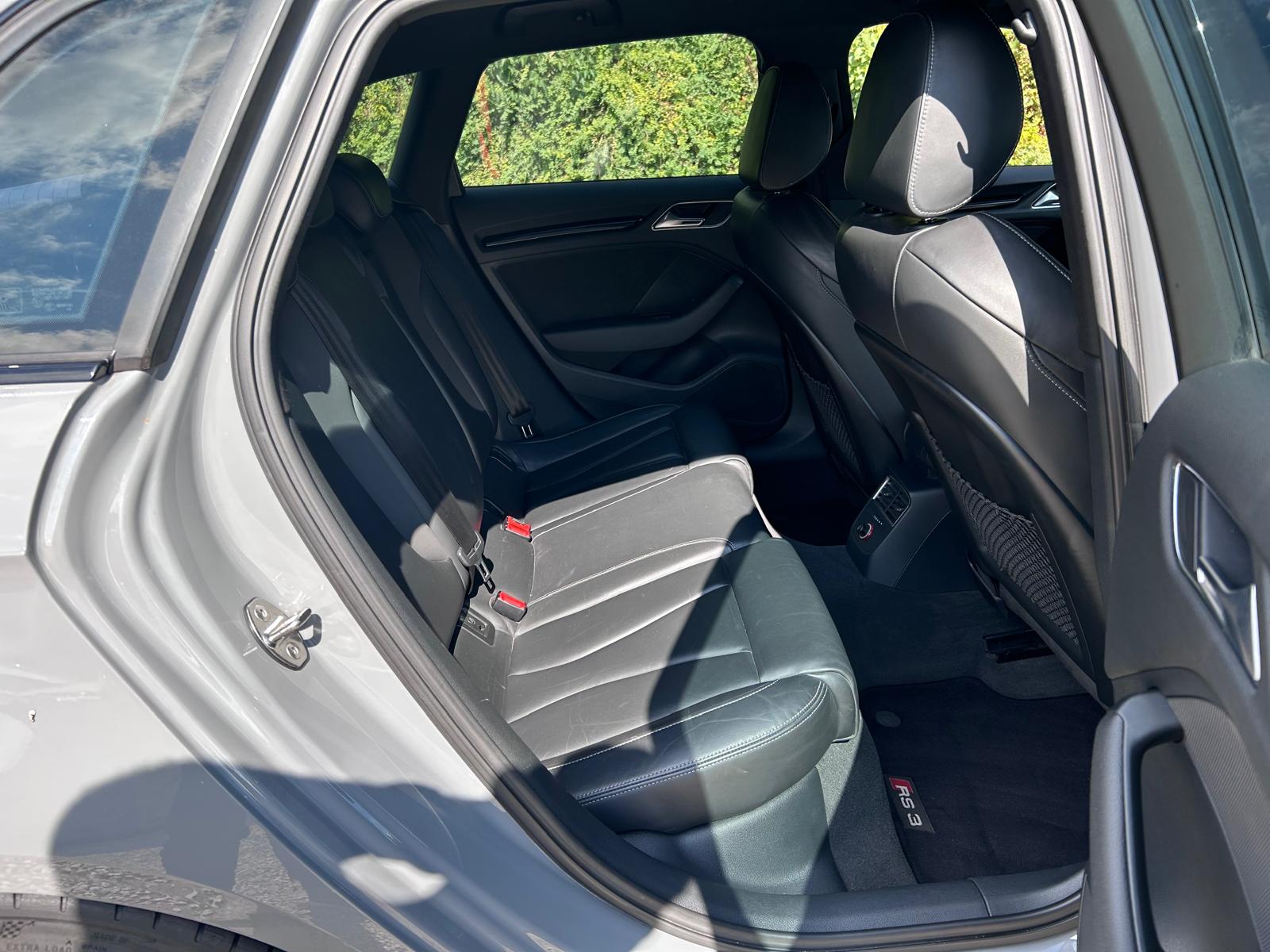 AUDI RS3 Sportback 2.5 T FSI quattro S-Tronic-image-14