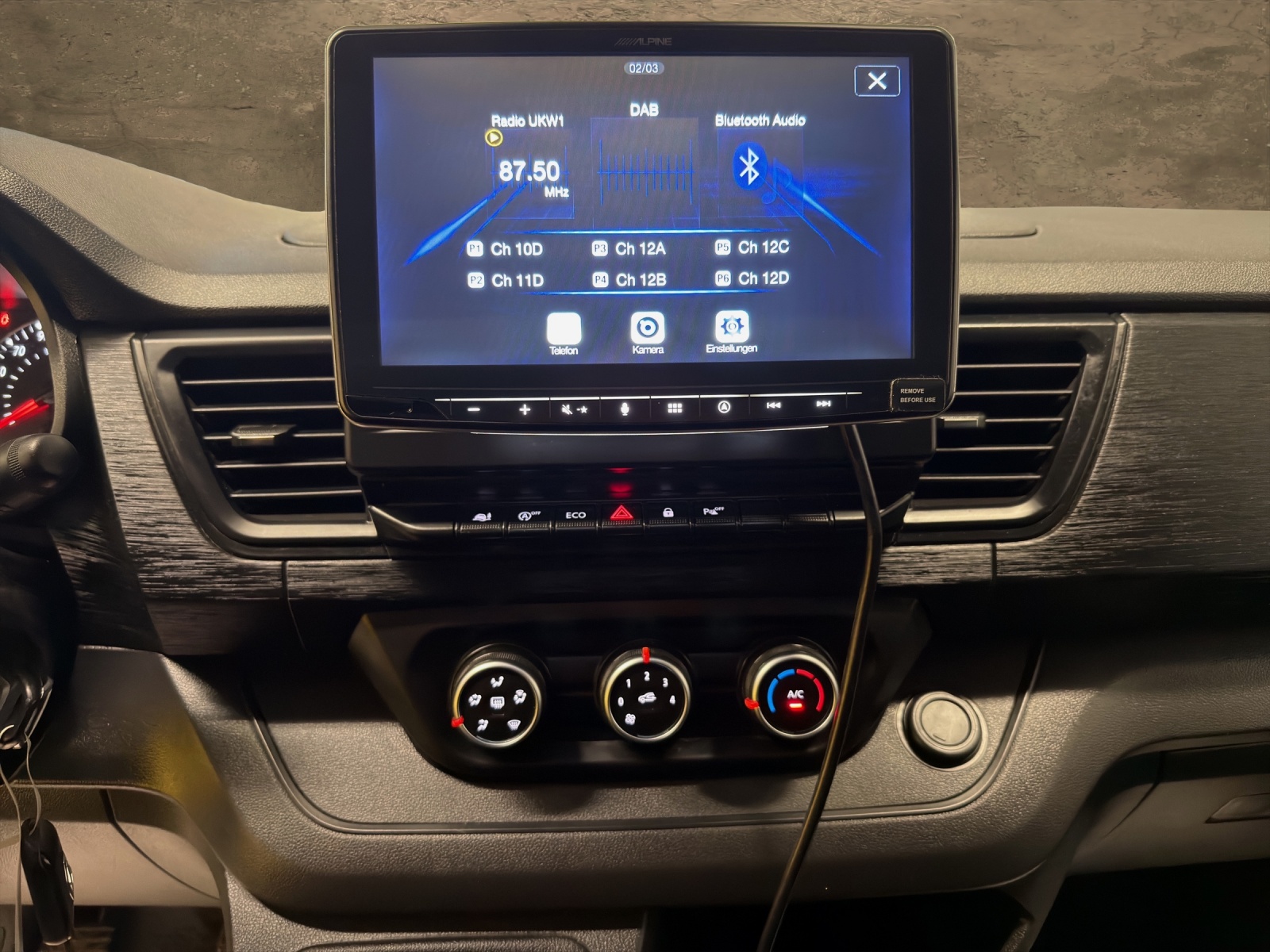 RENAULT Trafic 2.0 Blue dCi 150 Advance L2H2 EN-image-12